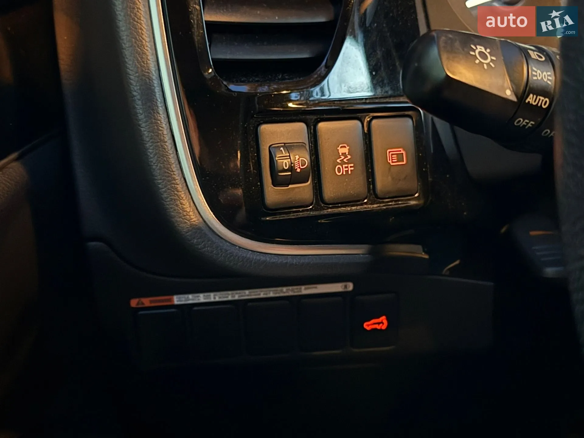 2019 Mitsubishi Outlander - мініатюра 28