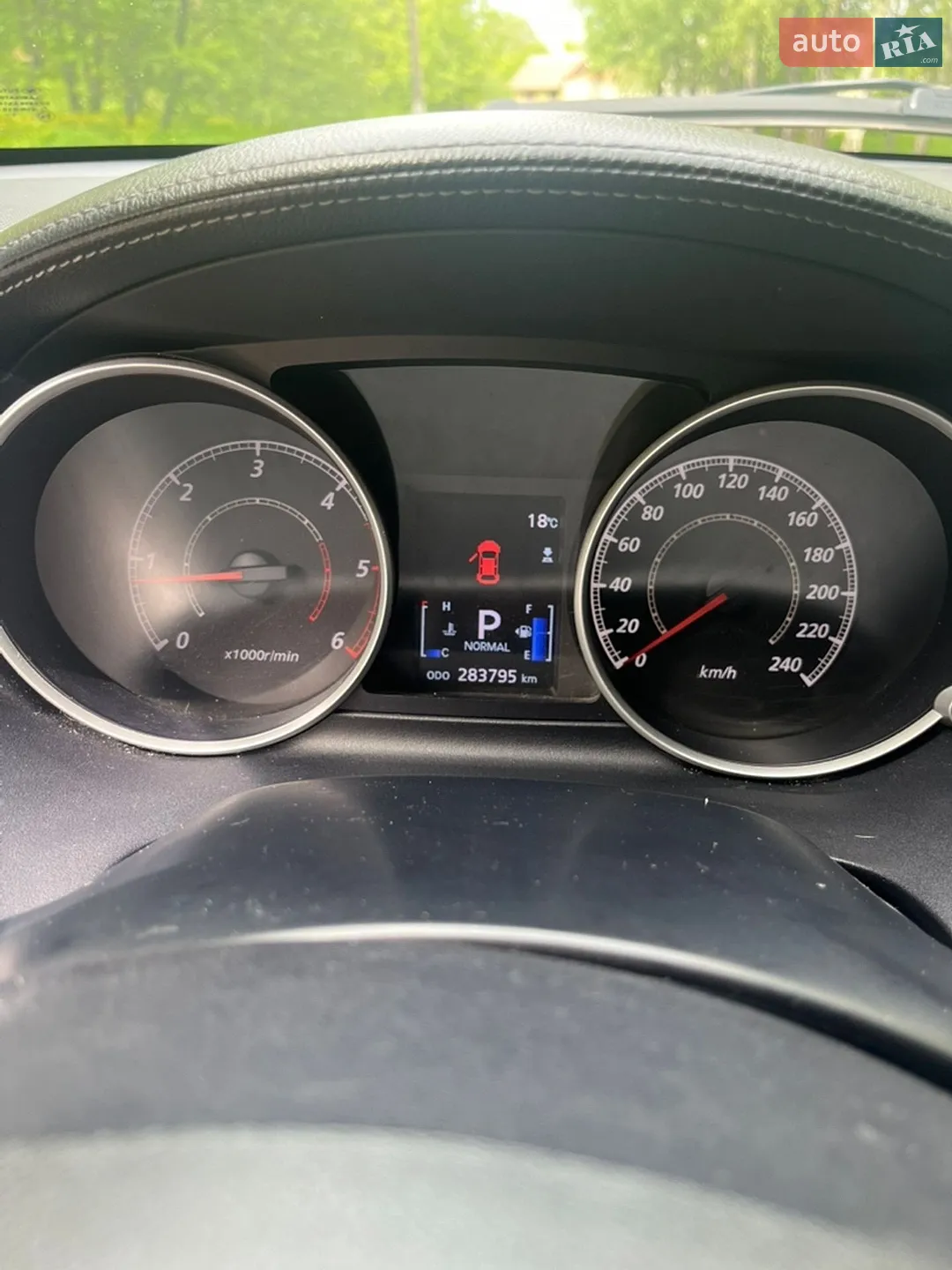2010 Mitsubishi Outlander - мініатюра 13
