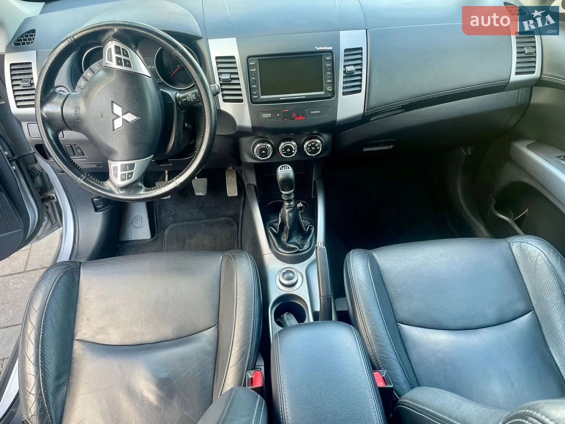 2011 Mitsubishi Outlander - мініатюра 19
