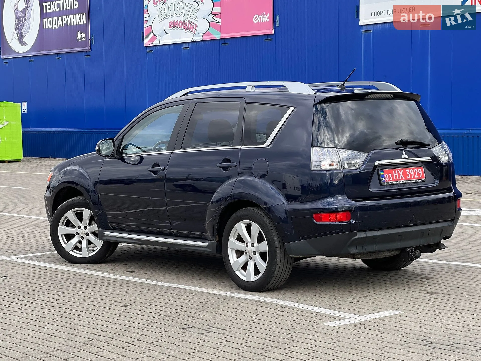 2010 Mitsubishi Outlander - мініатюра 6