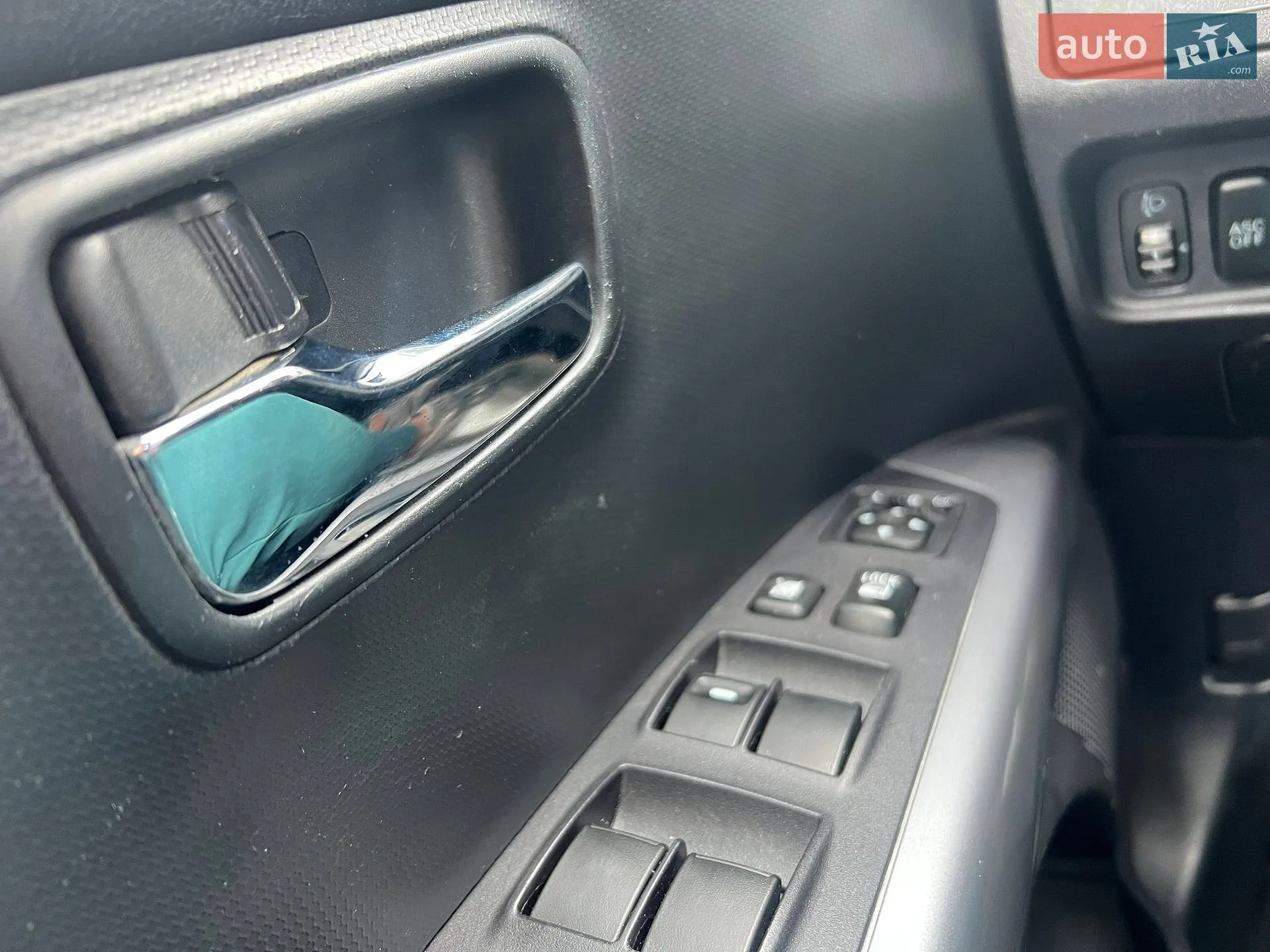 2010 Mitsubishi Outlander - мініатюра 53