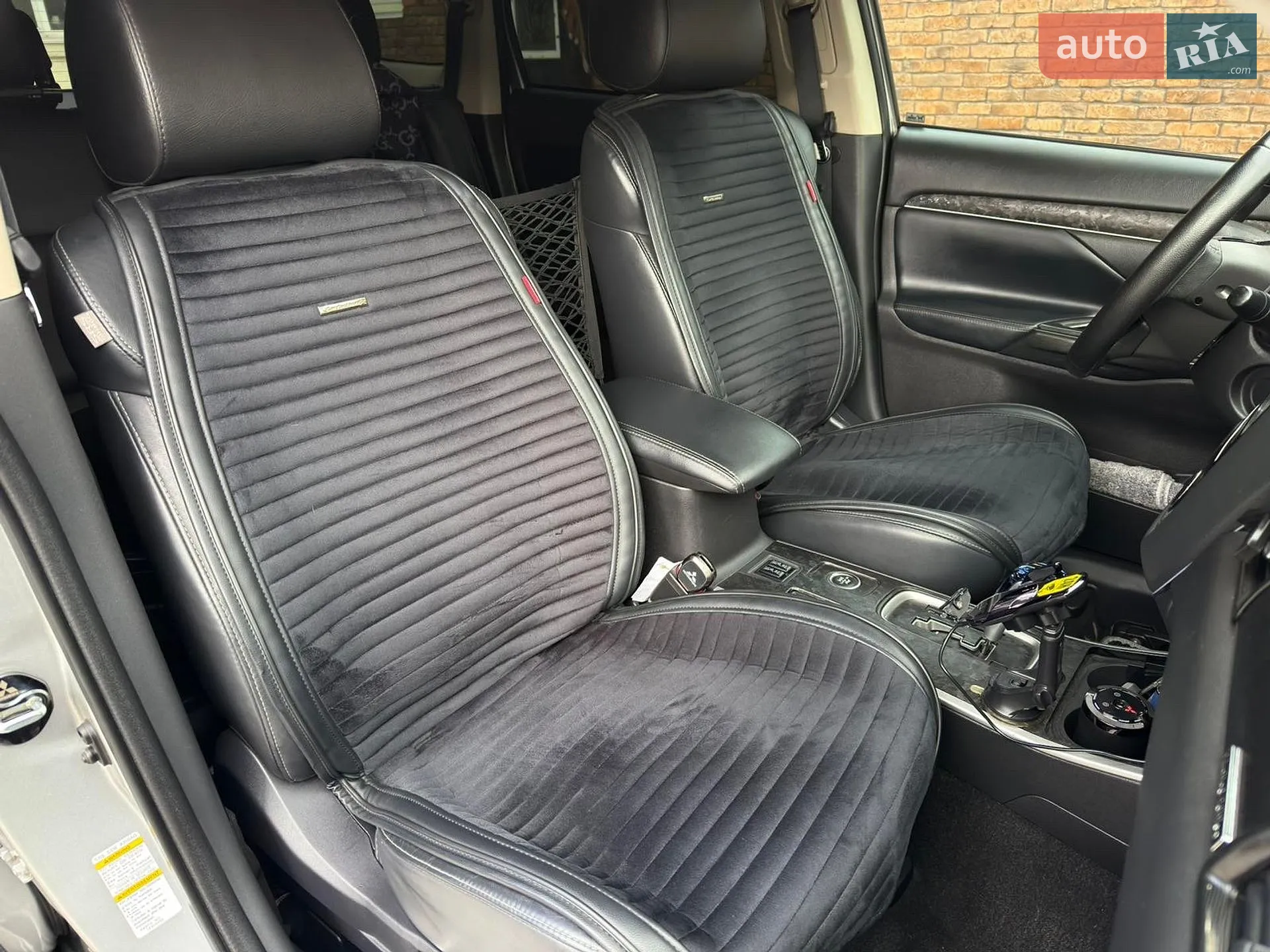 2018 Mitsubishi Outlander - мініатюра 16
