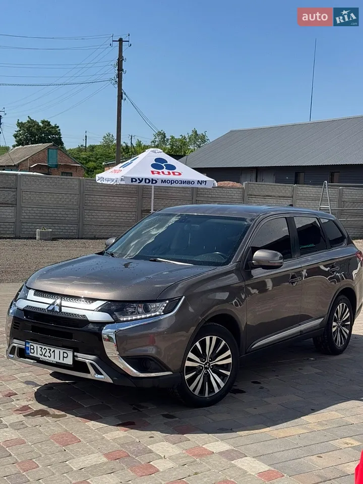 2018 Mitsubishi Outlander - мініатюра 21
