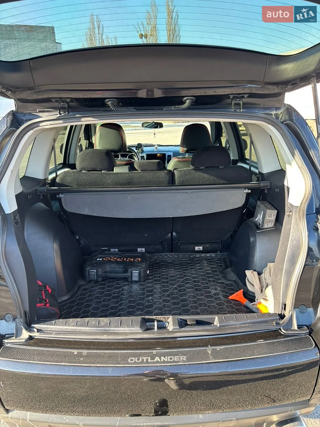 2010 Mitsubishi Outlander - мініатюра 14