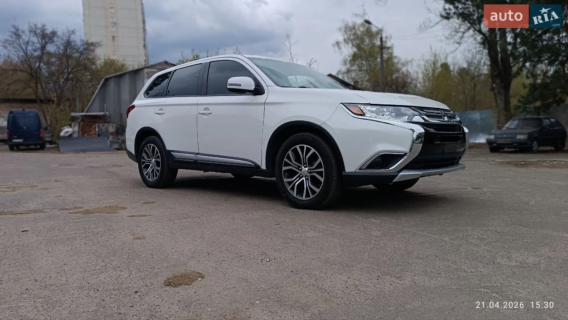 2017 Mitsubishi Outlander - мініатюра 8