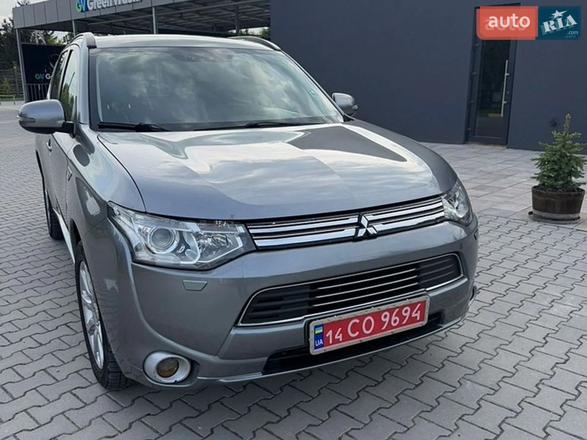 2013 Mitsubishi Outlander - мініатюра 2