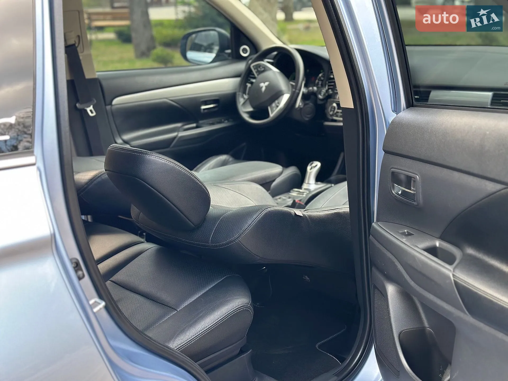 2014 Mitsubishi Outlander - мініатюра 47