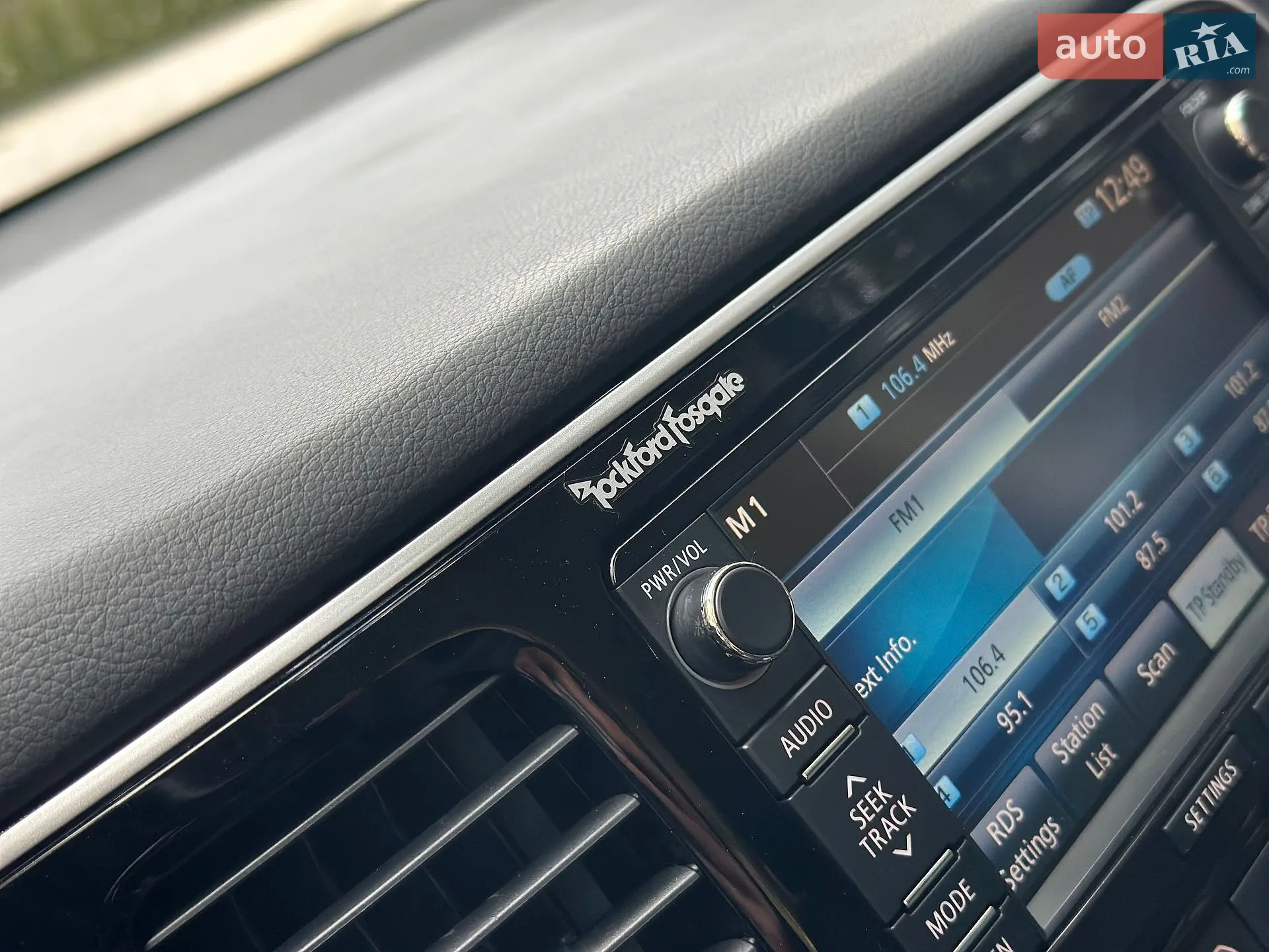 2014 Mitsubishi Outlander - мініатюра 74