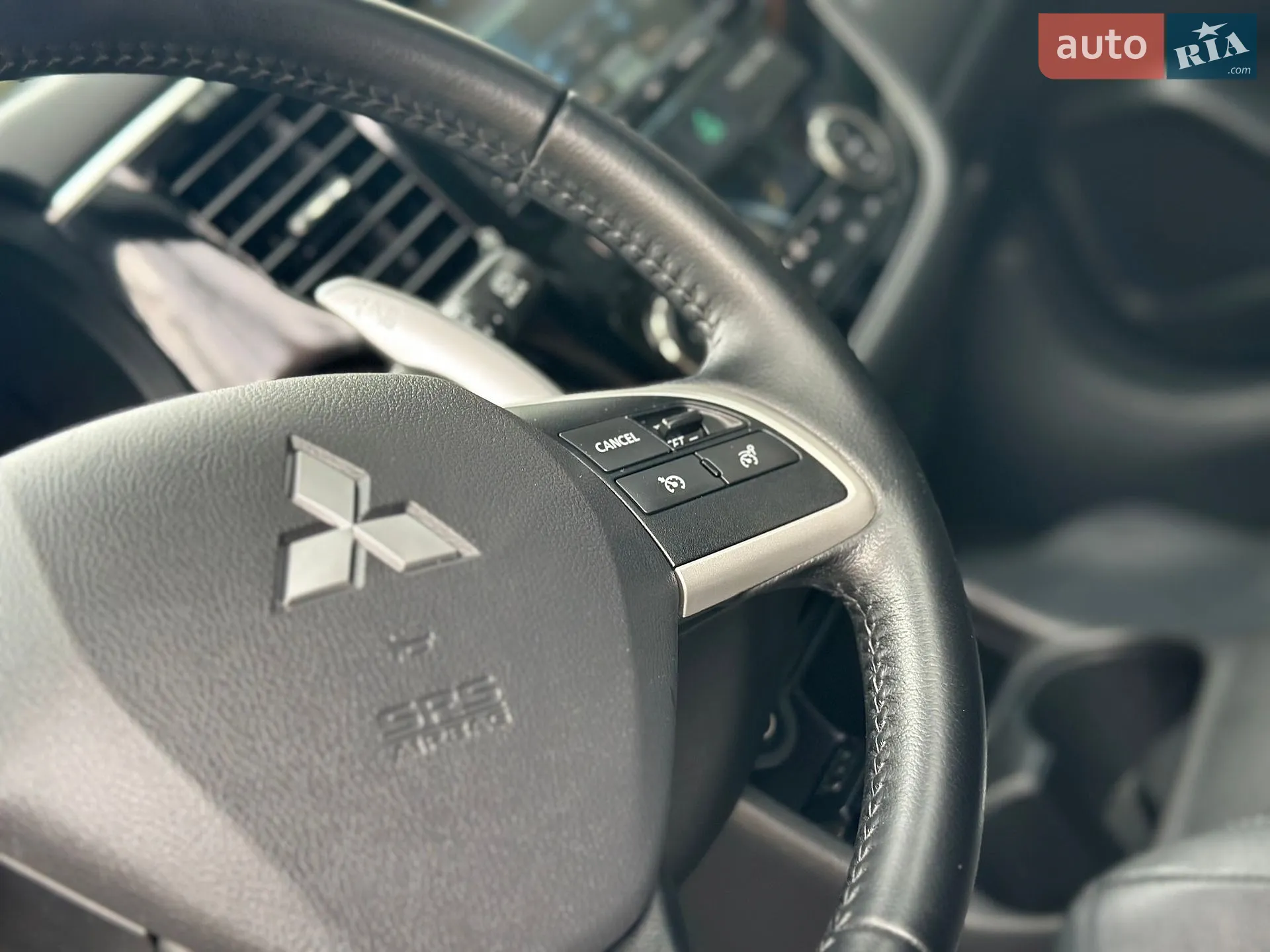 2014 Mitsubishi Outlander - мініатюра 77