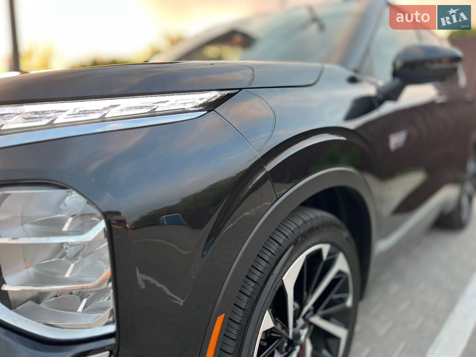 2023 Mitsubishi Outlander - мініатюра 46