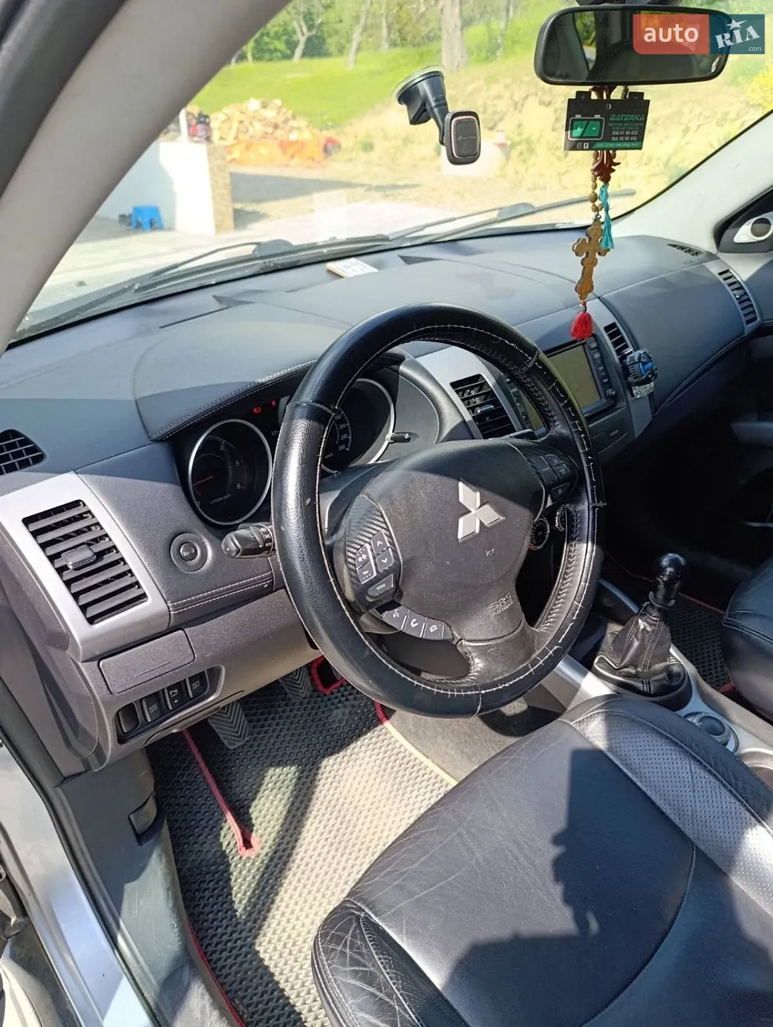 2010 Mitsubishi Outlander - мініатюра 9