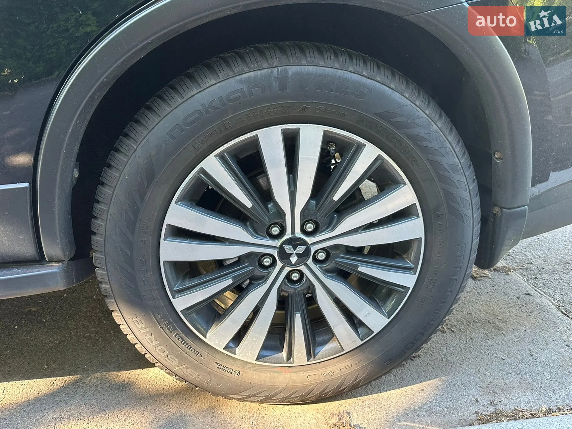 2019 Mitsubishi Outlander - мініатюра 26