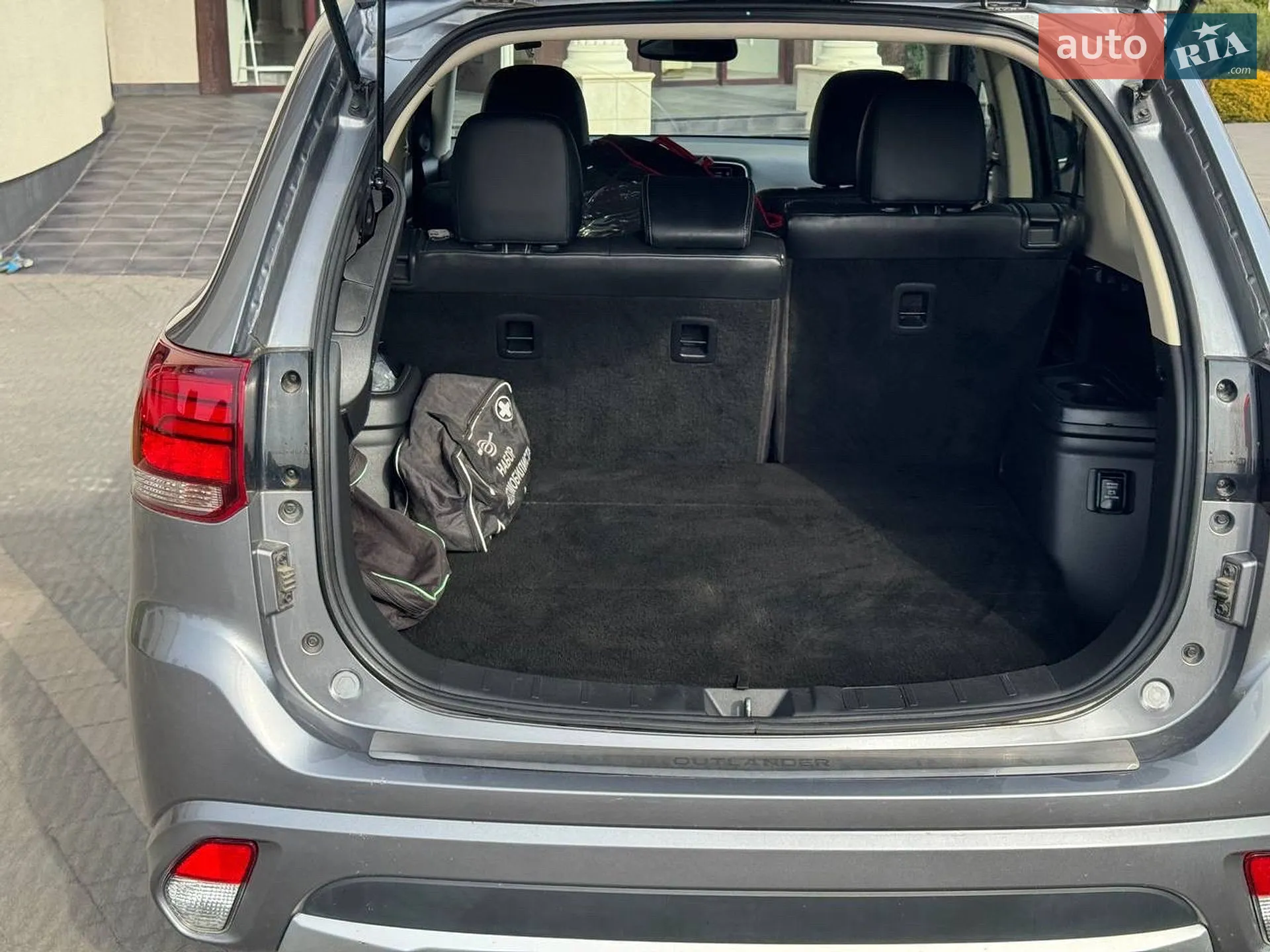 2018 Mitsubishi Outlander - мініатюра 27