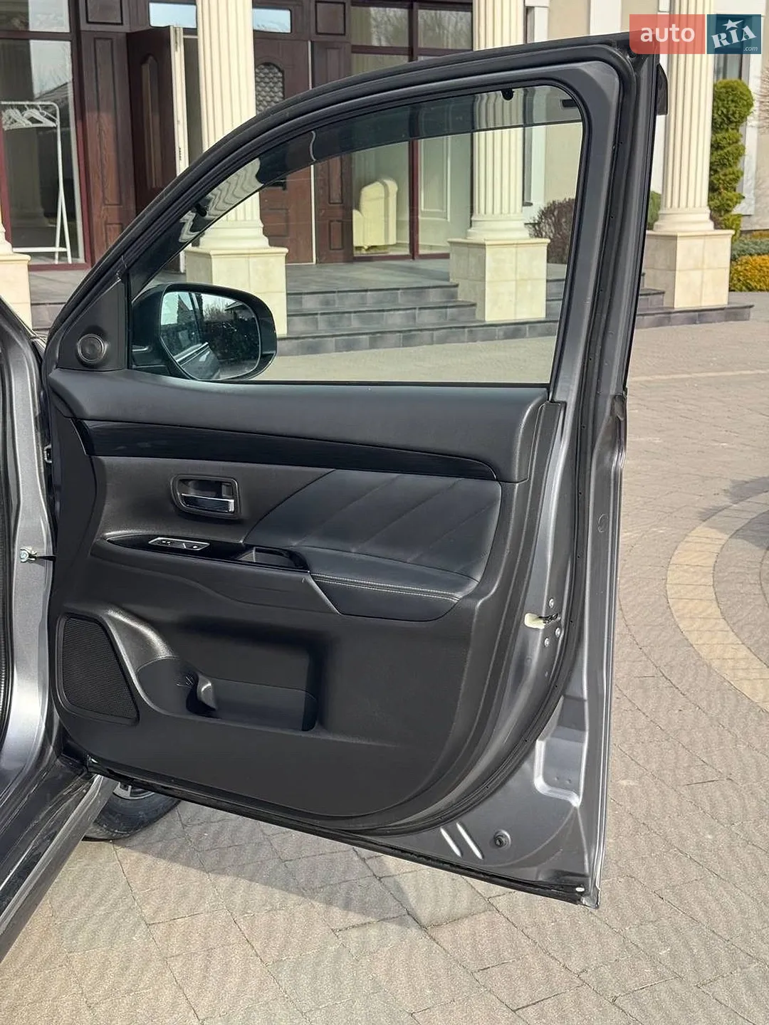 2018 Mitsubishi Outlander - мініатюра 59