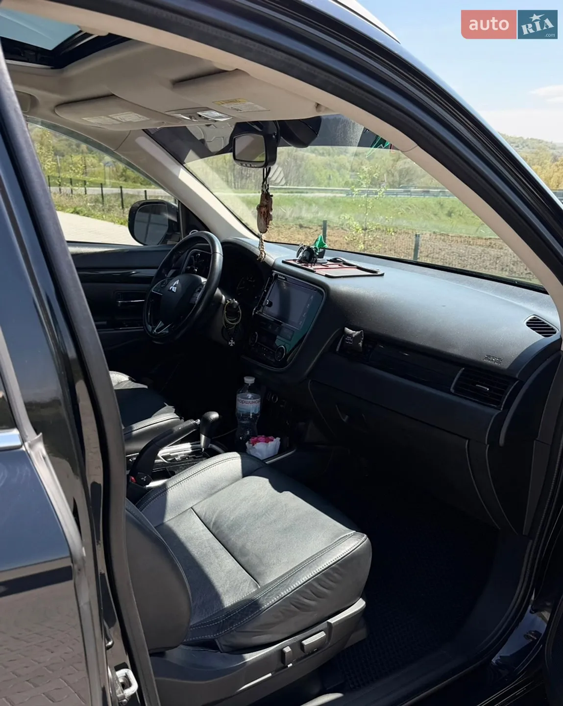 2017 Mitsubishi Outlander - мініатюра 18