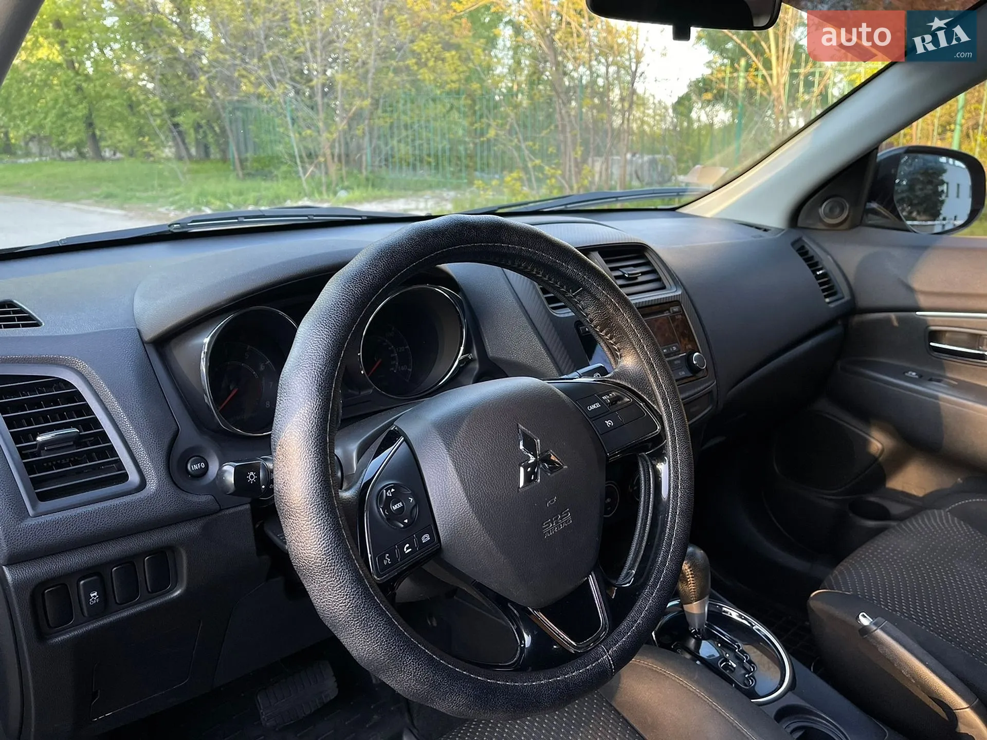 2016 Mitsubishi Outlander - мініатюра 7