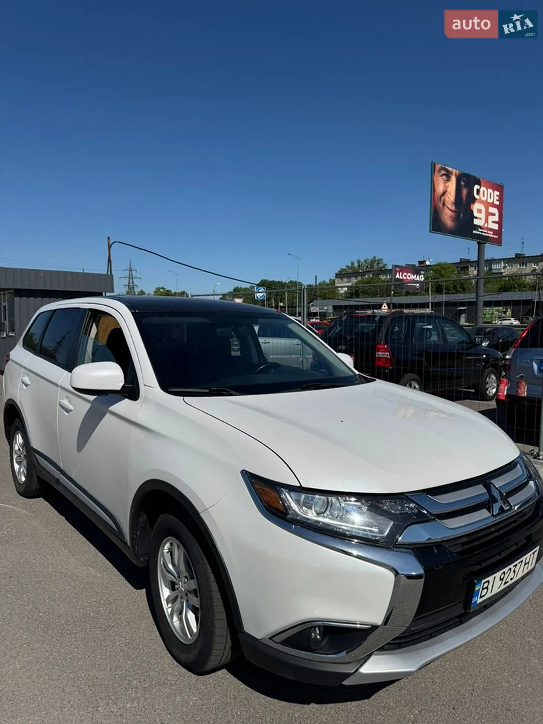 2015 Mitsubishi Outlander - мініатюра 3