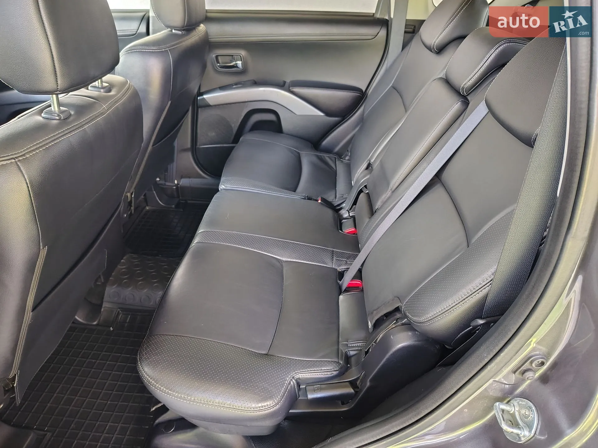 2010 Mitsubishi Outlander - мініатюра 66