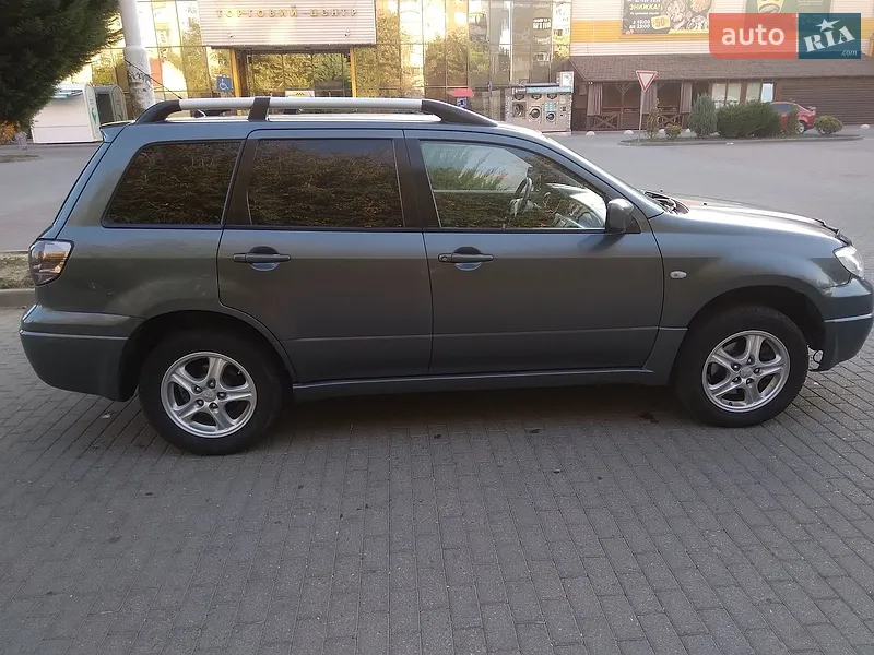Mitsubishi Outlander 2004