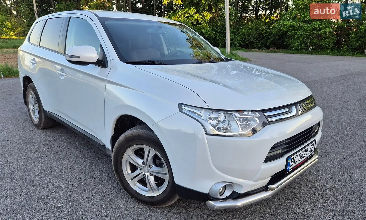 2011 Mitsubishi Outlander - мініатюра 21