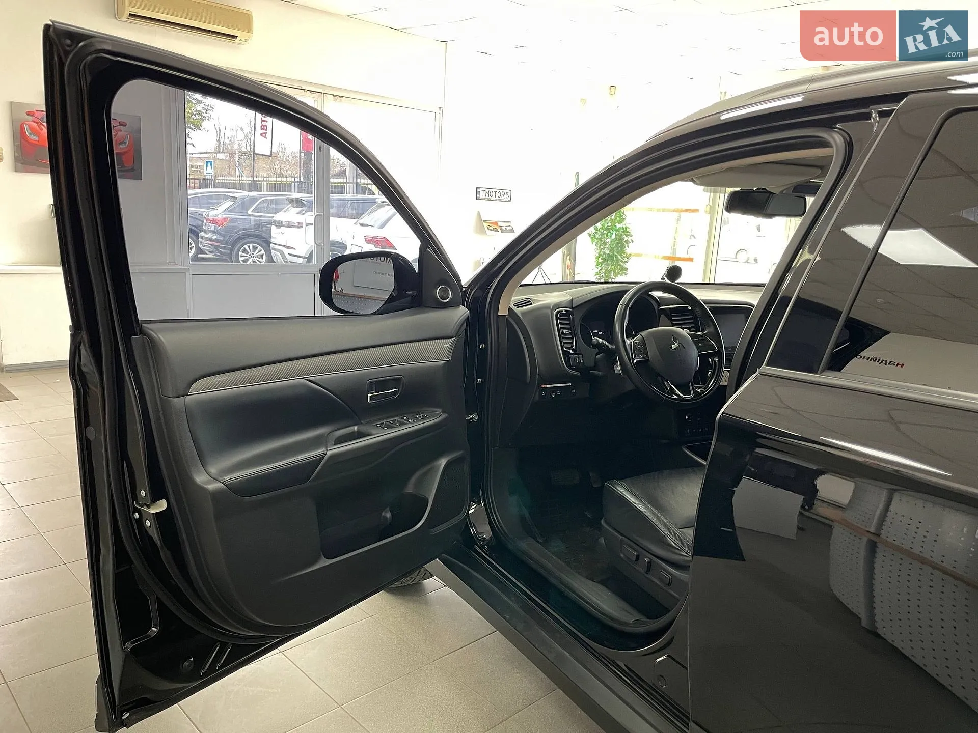 2020 Mitsubishi Outlander - мініатюра 18
