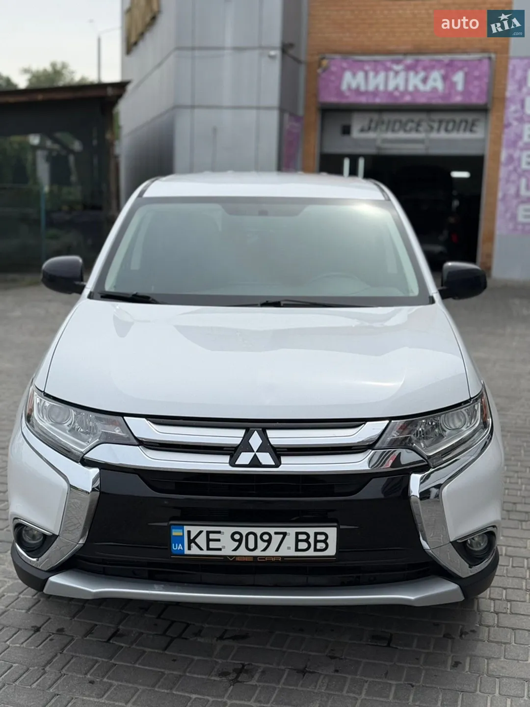 2016 Mitsubishi Outlander - мініатюра 8