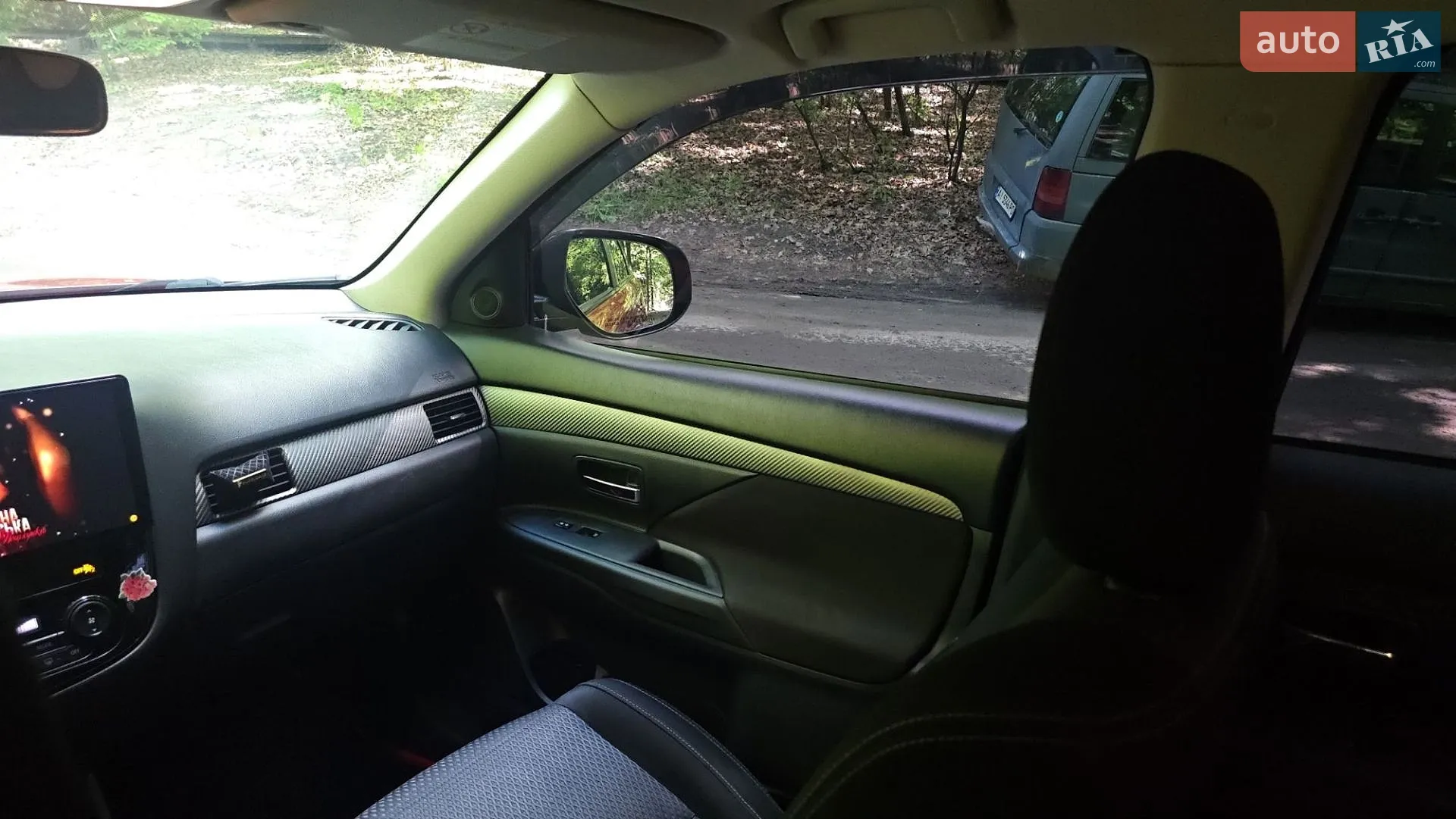 2015 Mitsubishi Outlander - мініатюра 24