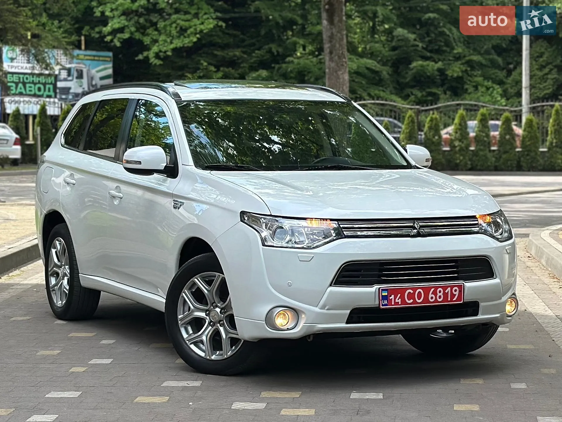 2015 Mitsubishi Outlander - мініатюра 19