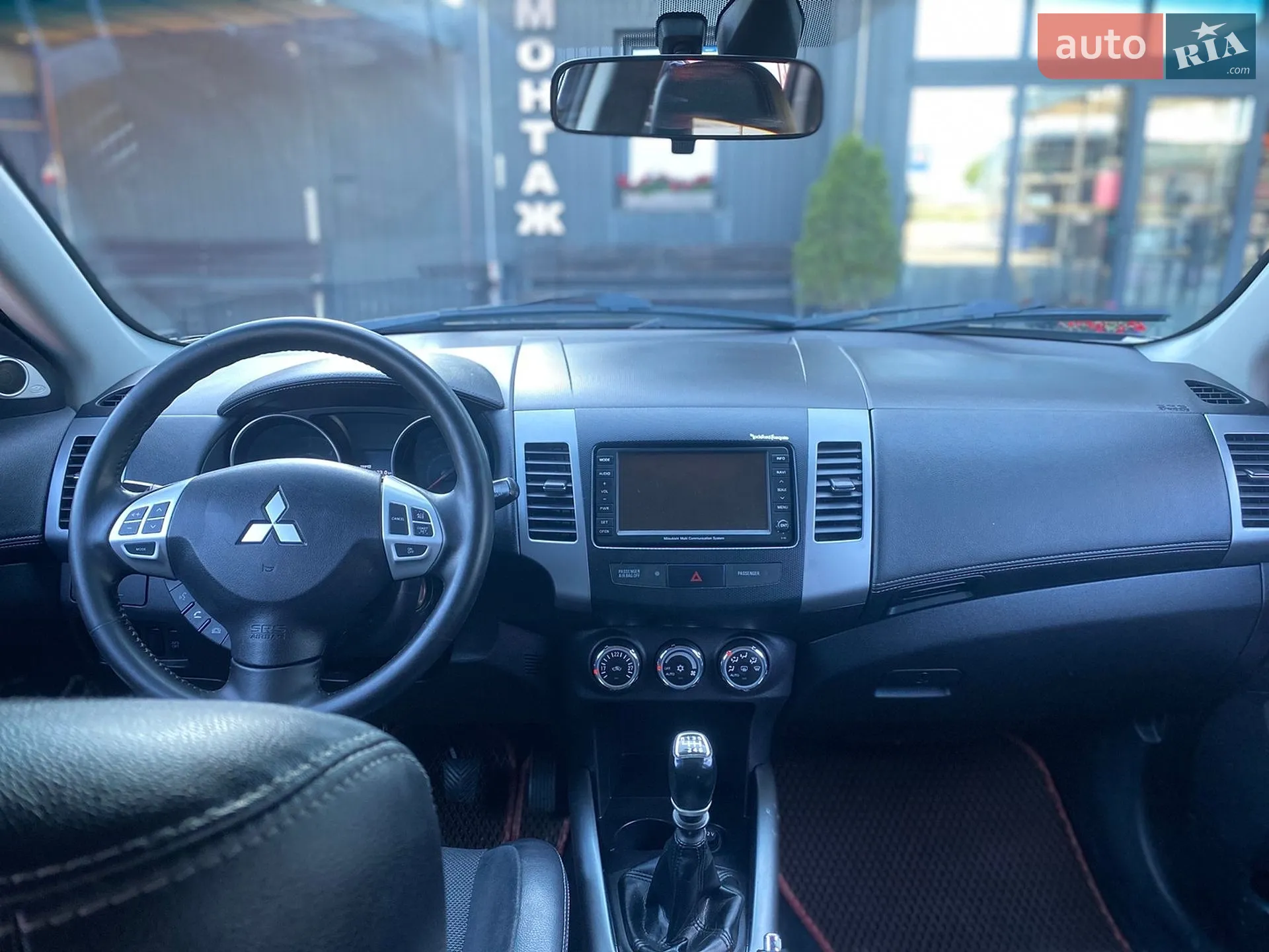 2010 Mitsubishi Outlander - мініатюра 10