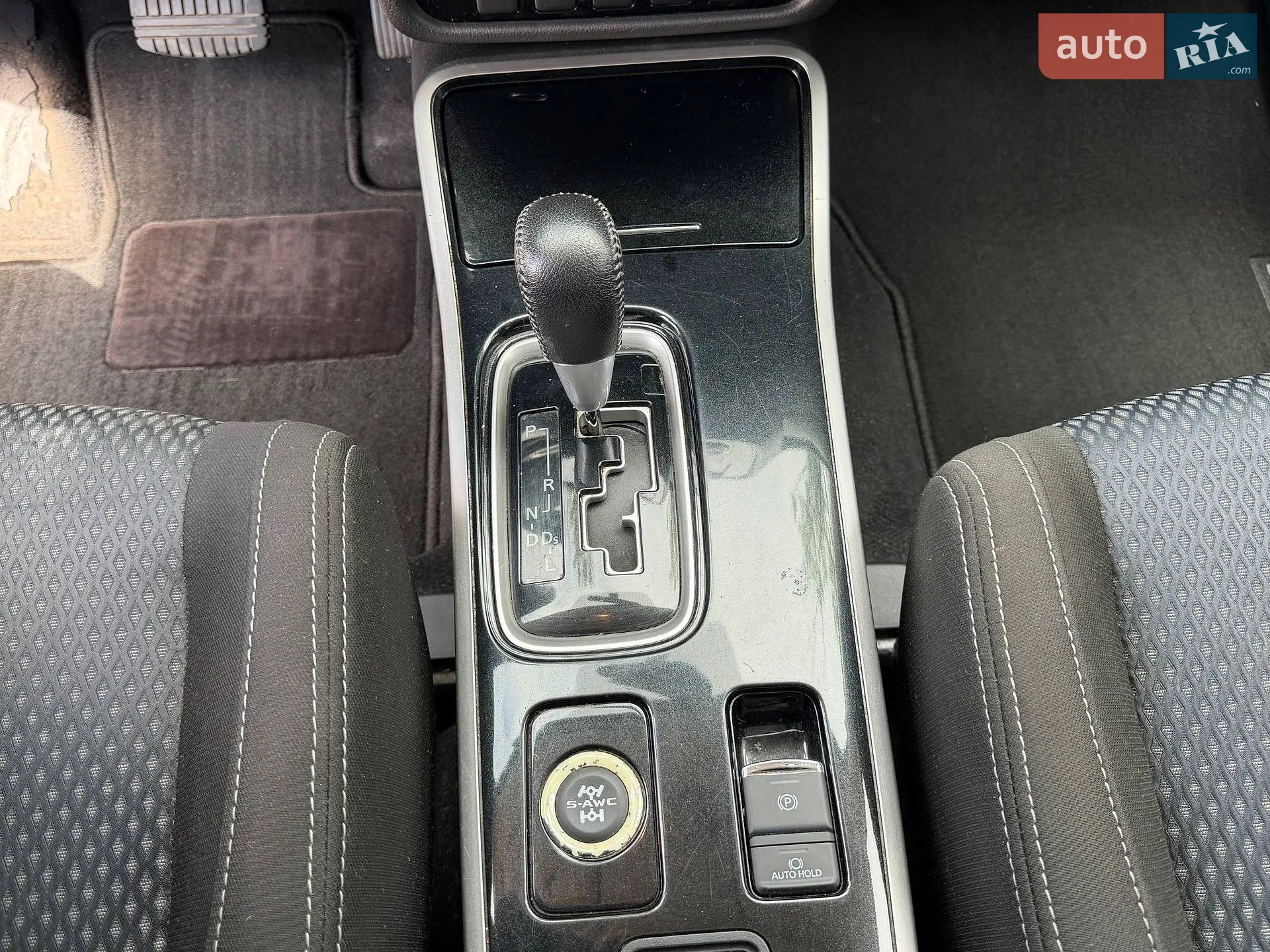 2017 Mitsubishi Outlander - мініатюра 12