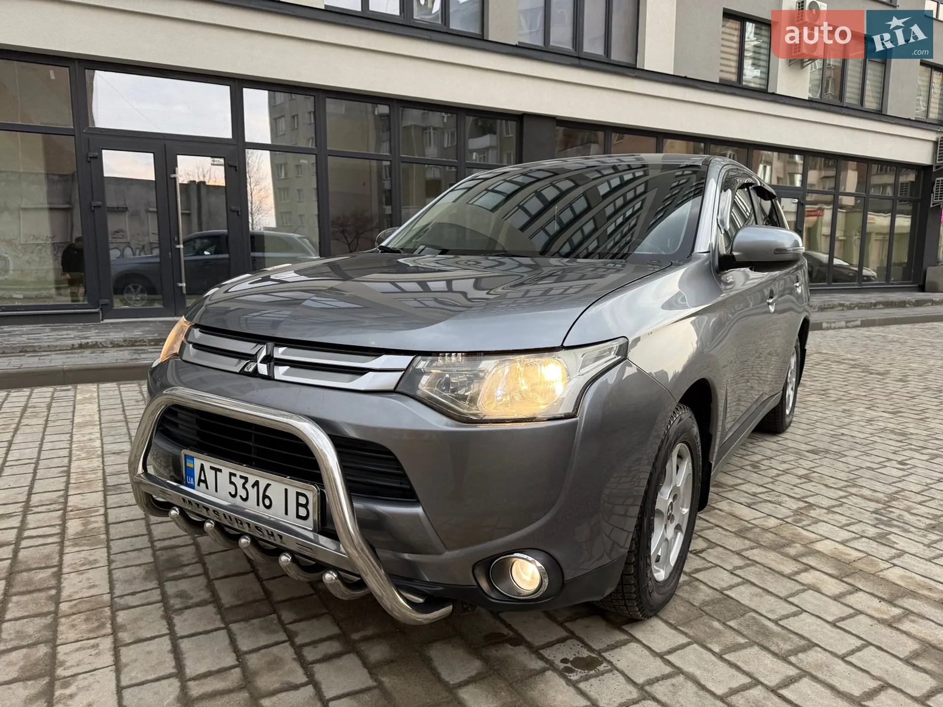 2014 Mitsubishi Outlander - мініатюра 18