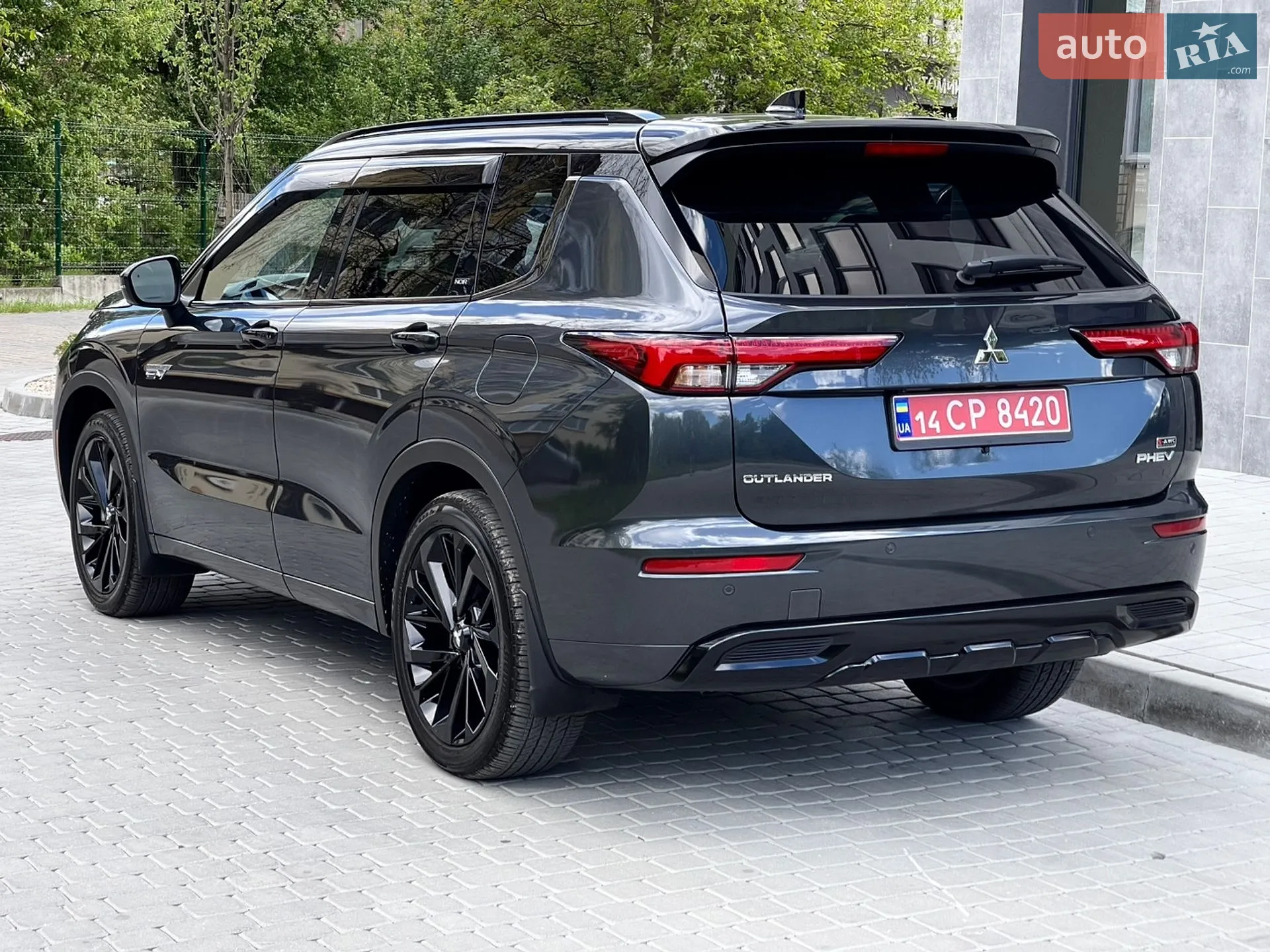 2025 Mitsubishi Outlander - мініатюра 12