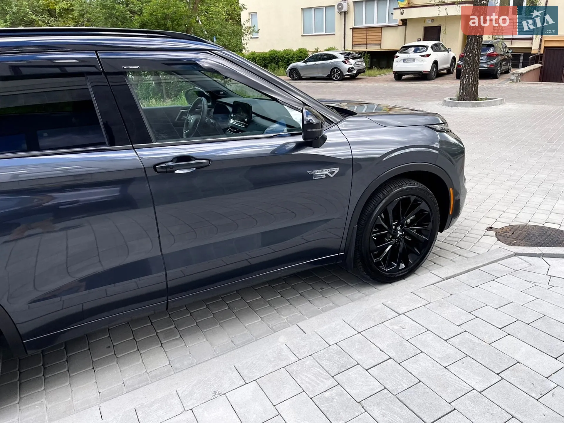 2025 Mitsubishi Outlander - мініатюра 18