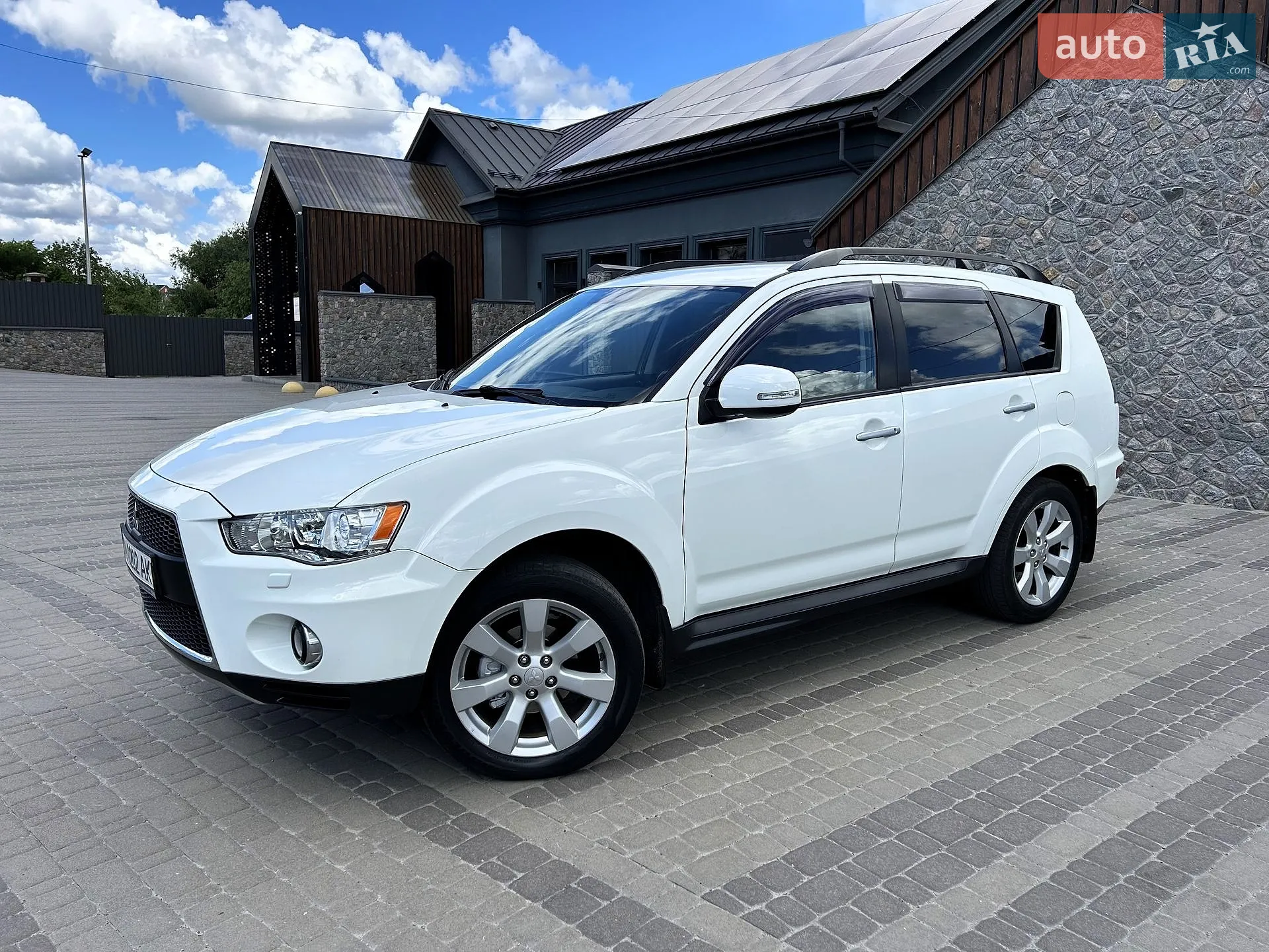 2011 Mitsubishi Outlander - мініатюра 18