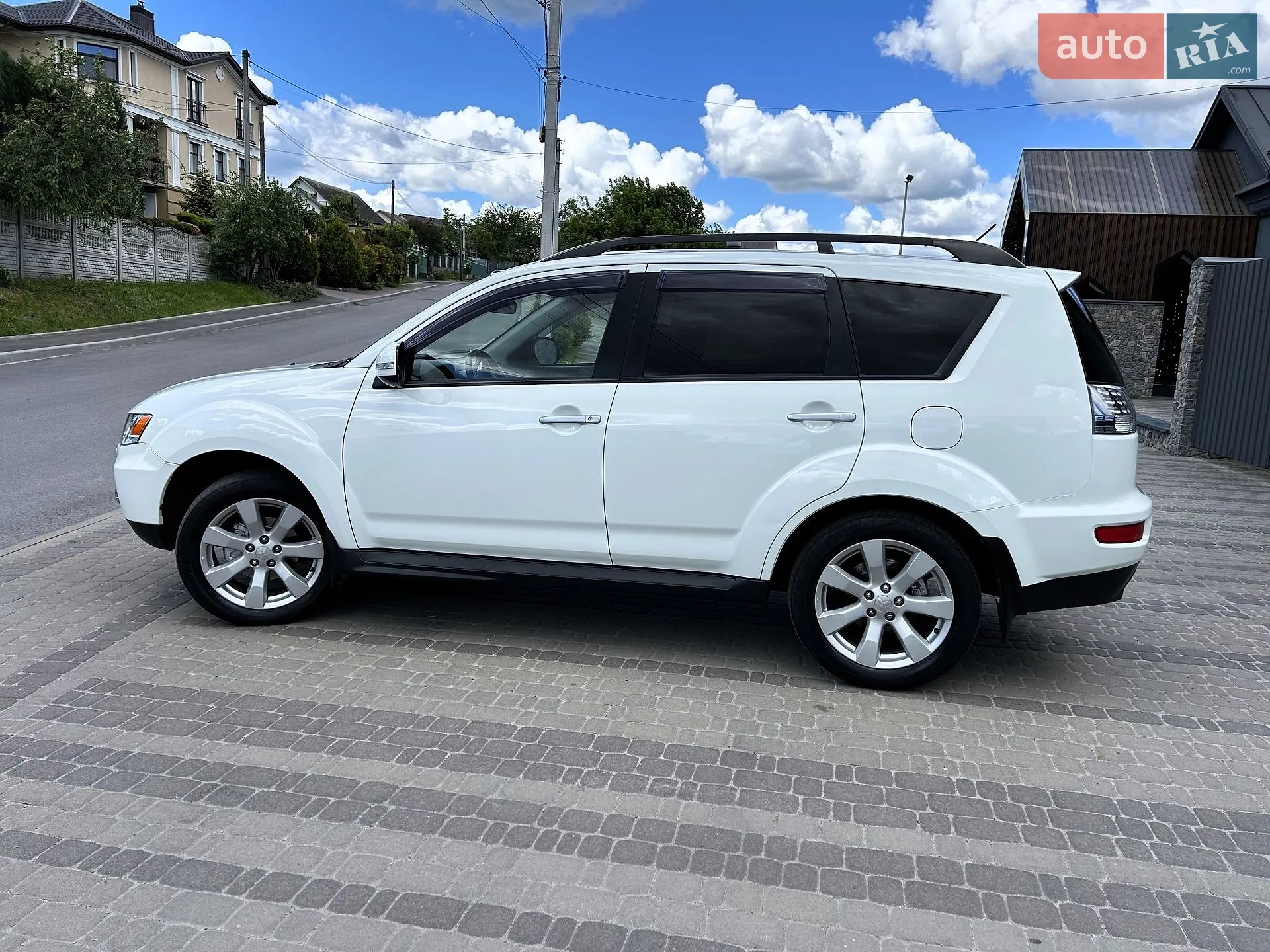 2011 Mitsubishi Outlander - мініатюра 21