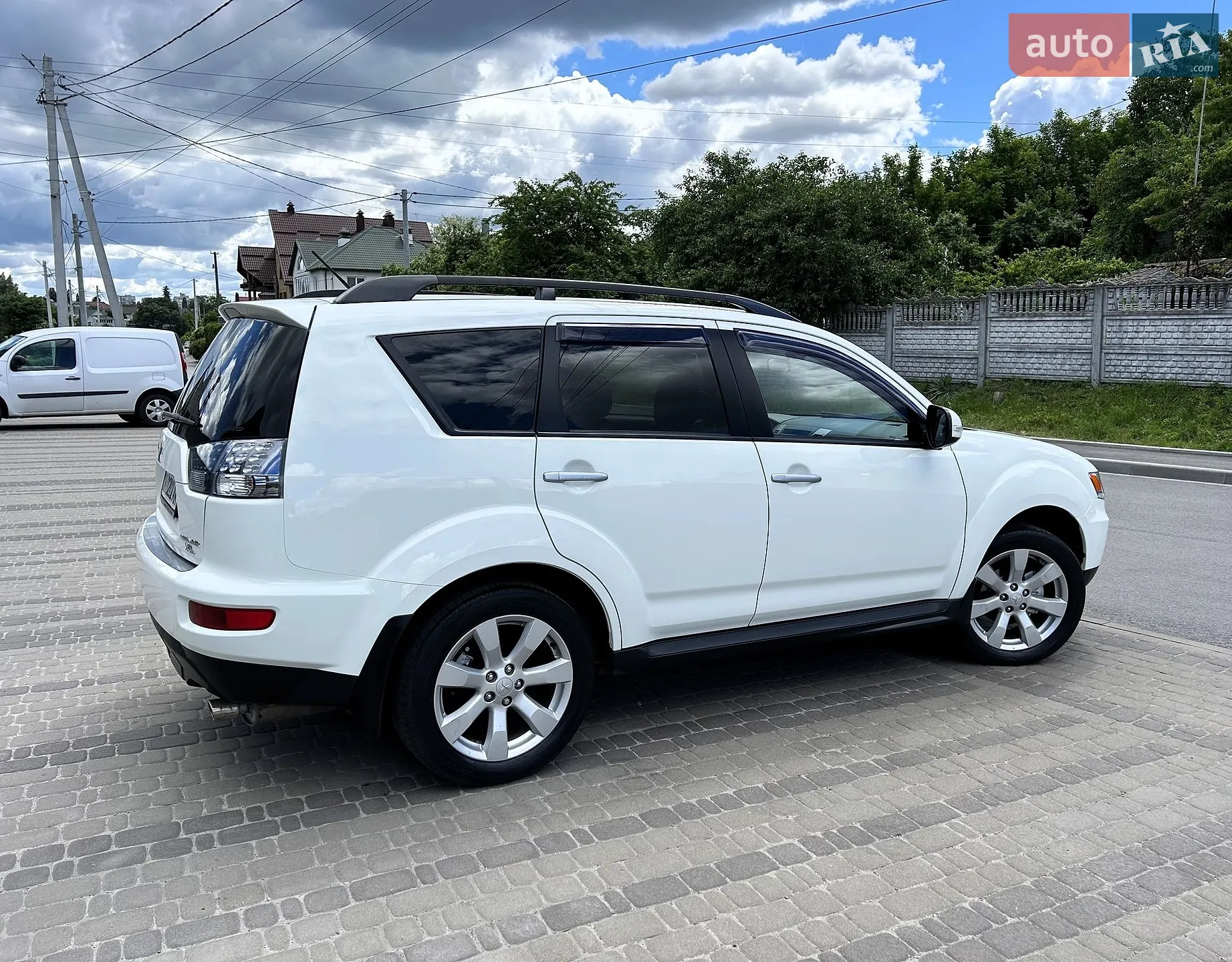 2011 Mitsubishi Outlander - мініатюра 29