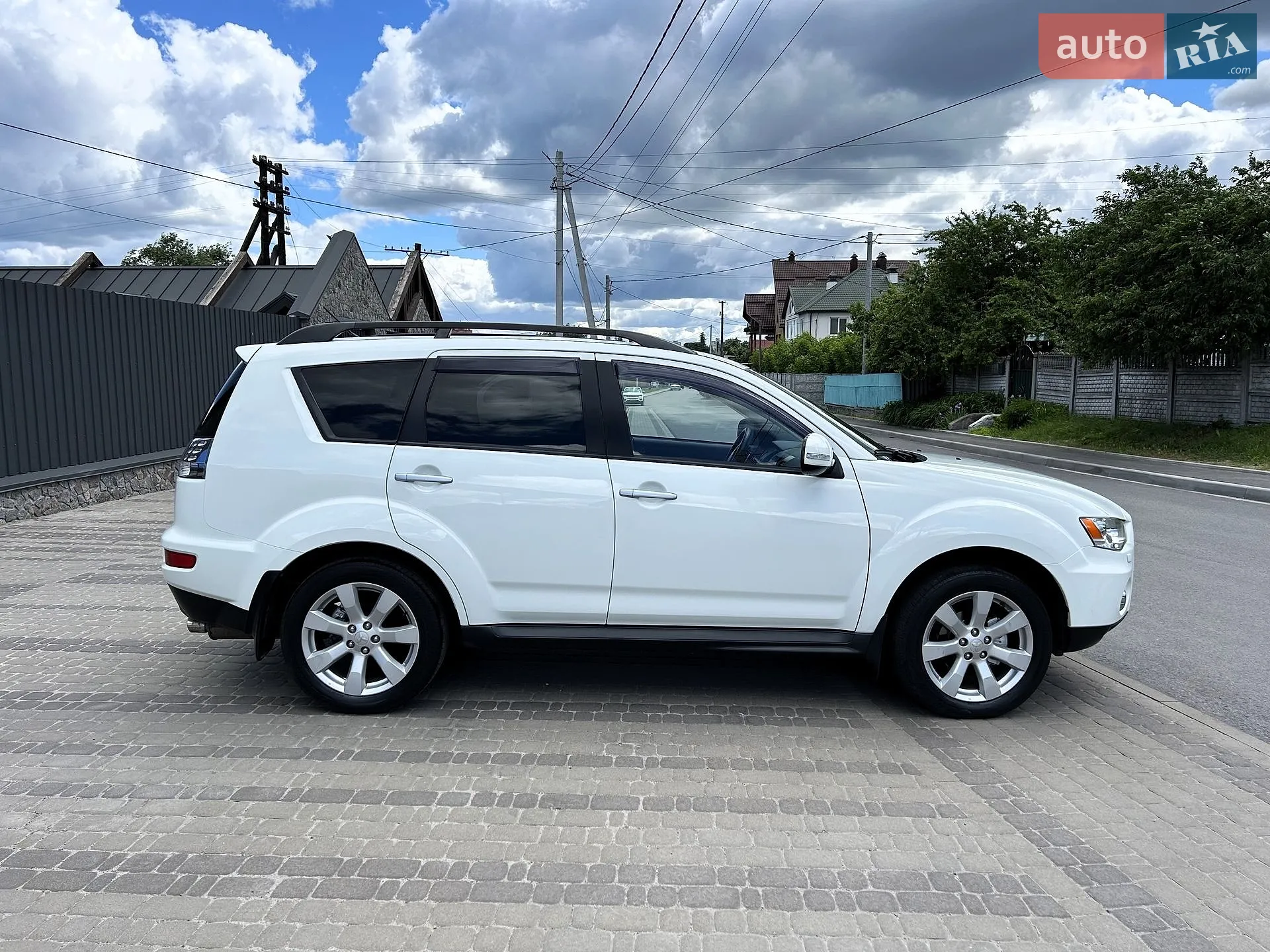 2011 Mitsubishi Outlander - мініатюра 30