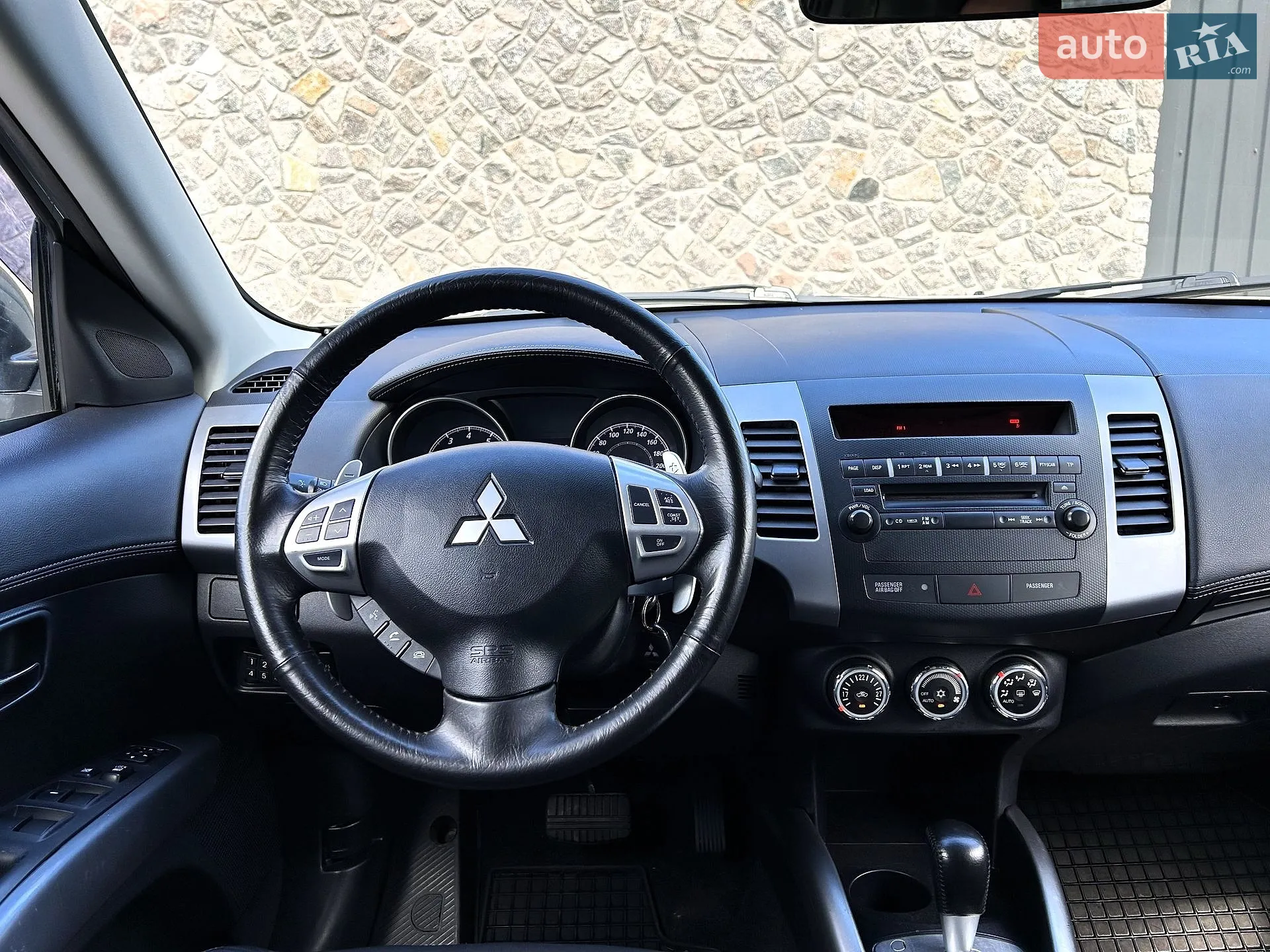 2011 Mitsubishi Outlander - мініатюра 41