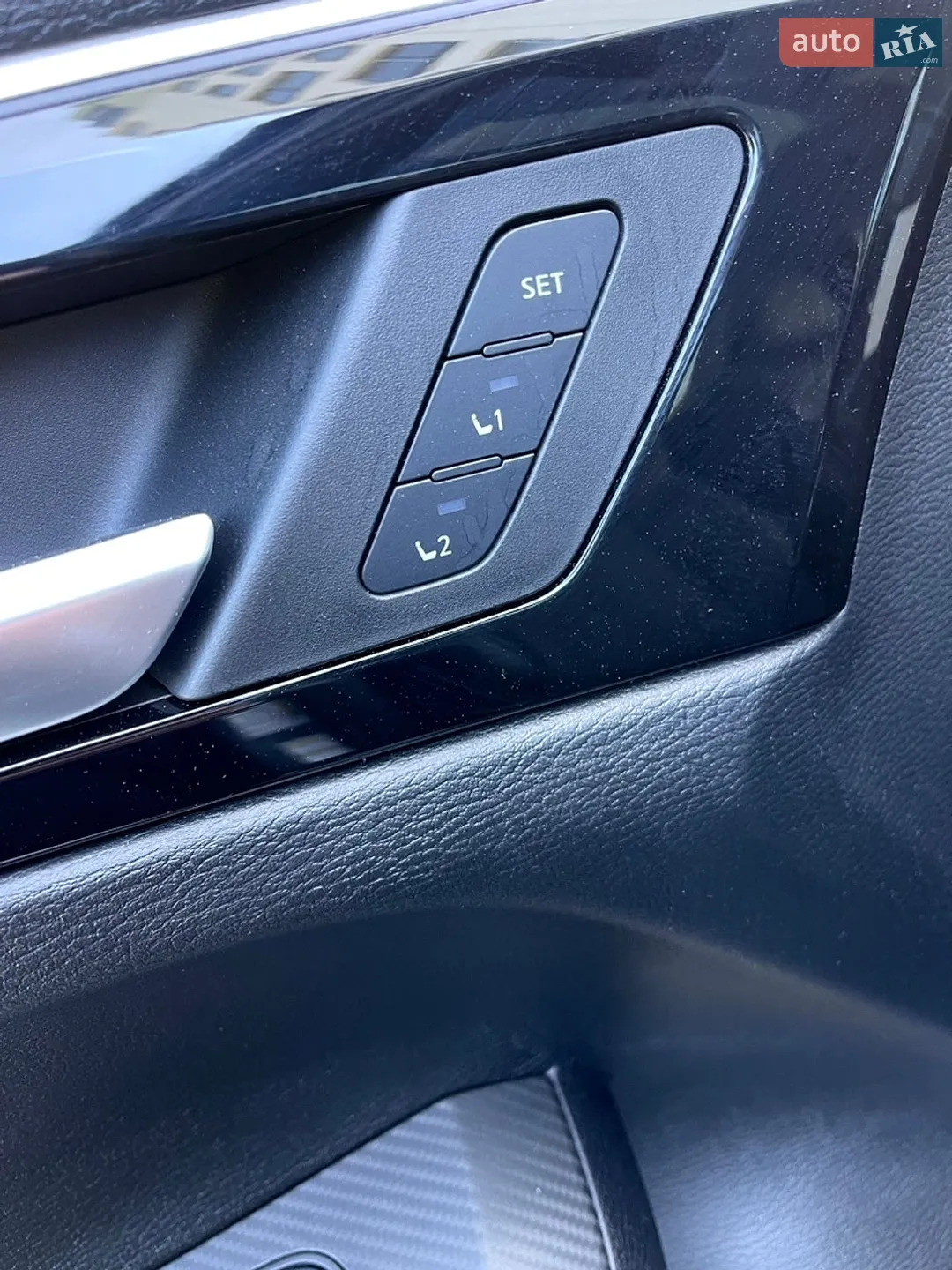 2025 Mitsubishi Outlander - мініатюра 39