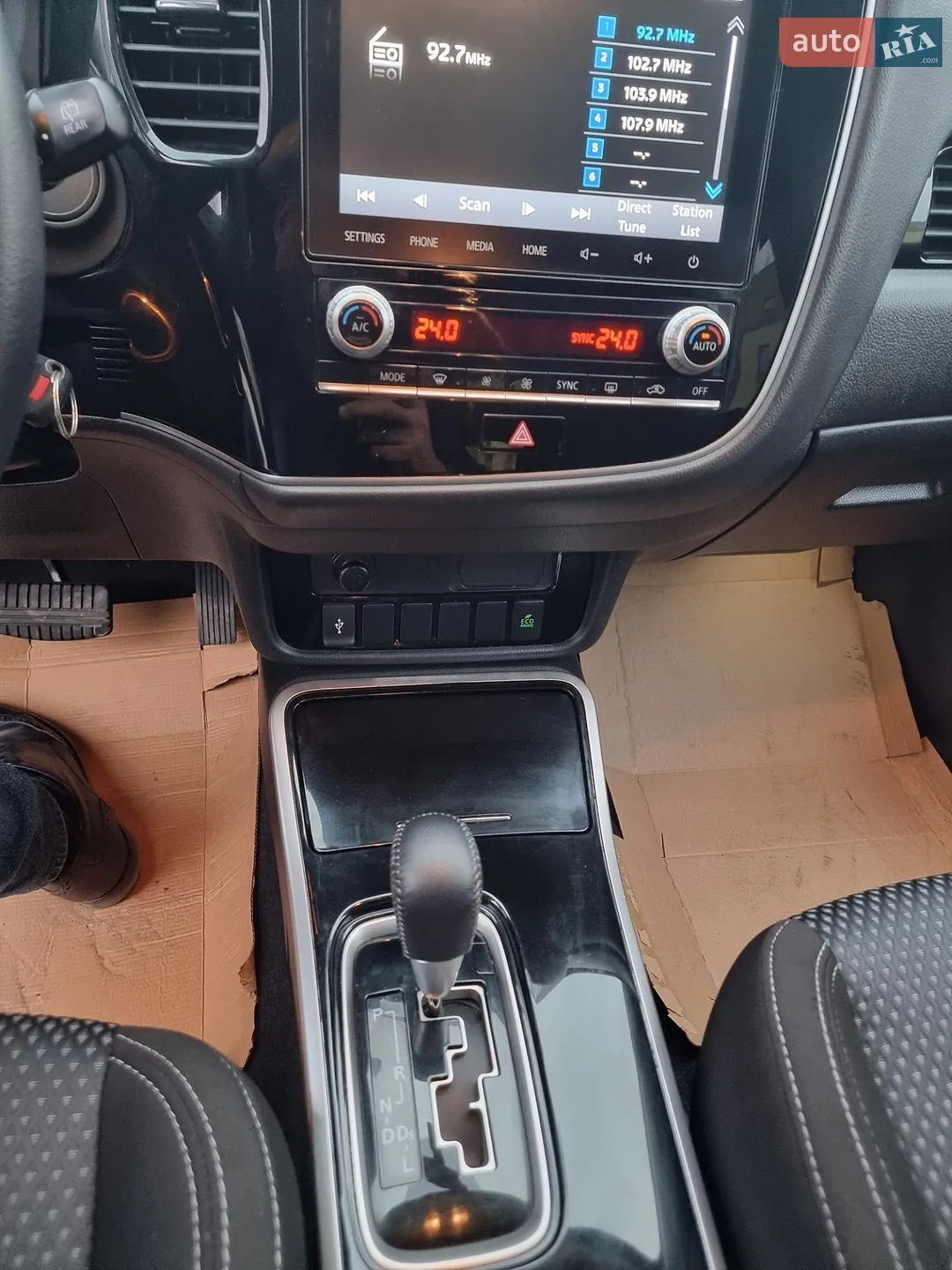 2020 Mitsubishi Outlander - мініатюра 25