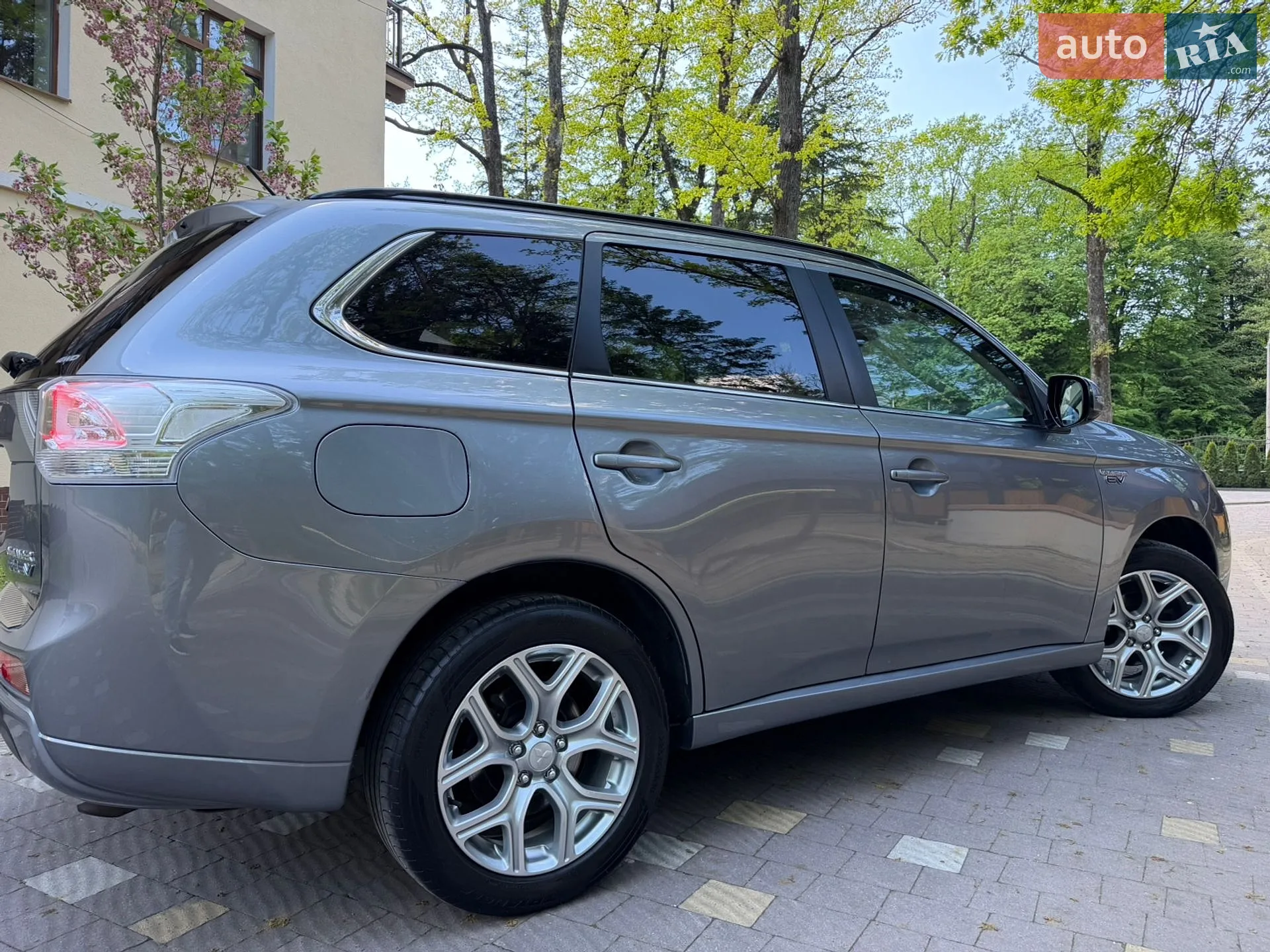 2014 Mitsubishi Outlander - мініатюра 47