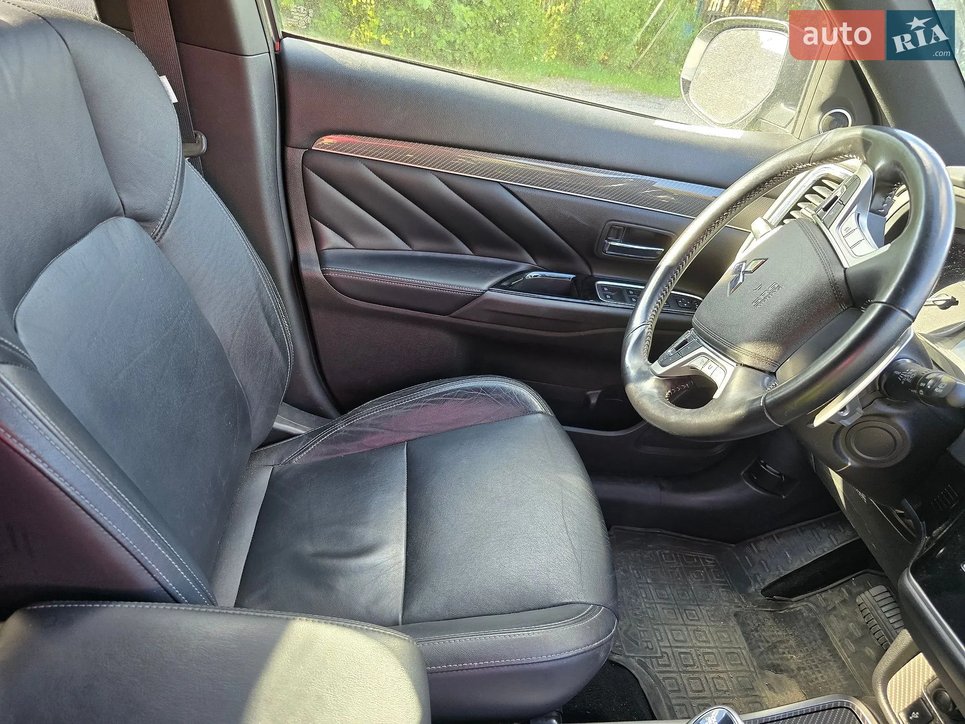 2020 Mitsubishi Outlander - мініатюра 9