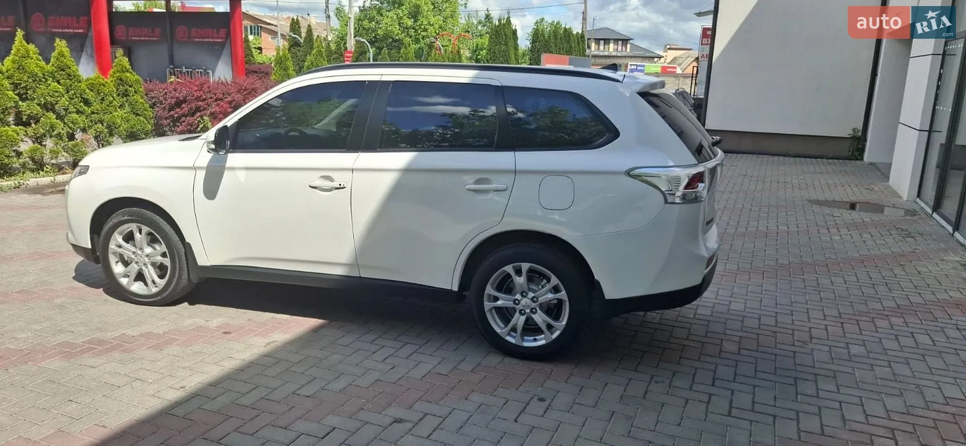 2013 Mitsubishi Outlander - мініатюра 9