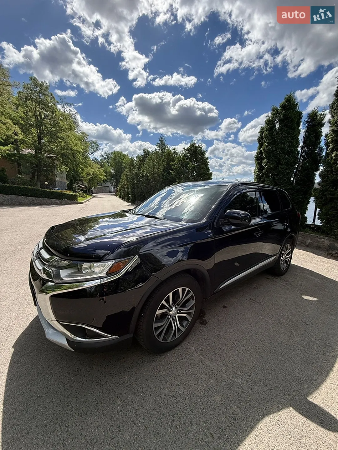 2016 Mitsubishi Outlander - мініатюра 12
