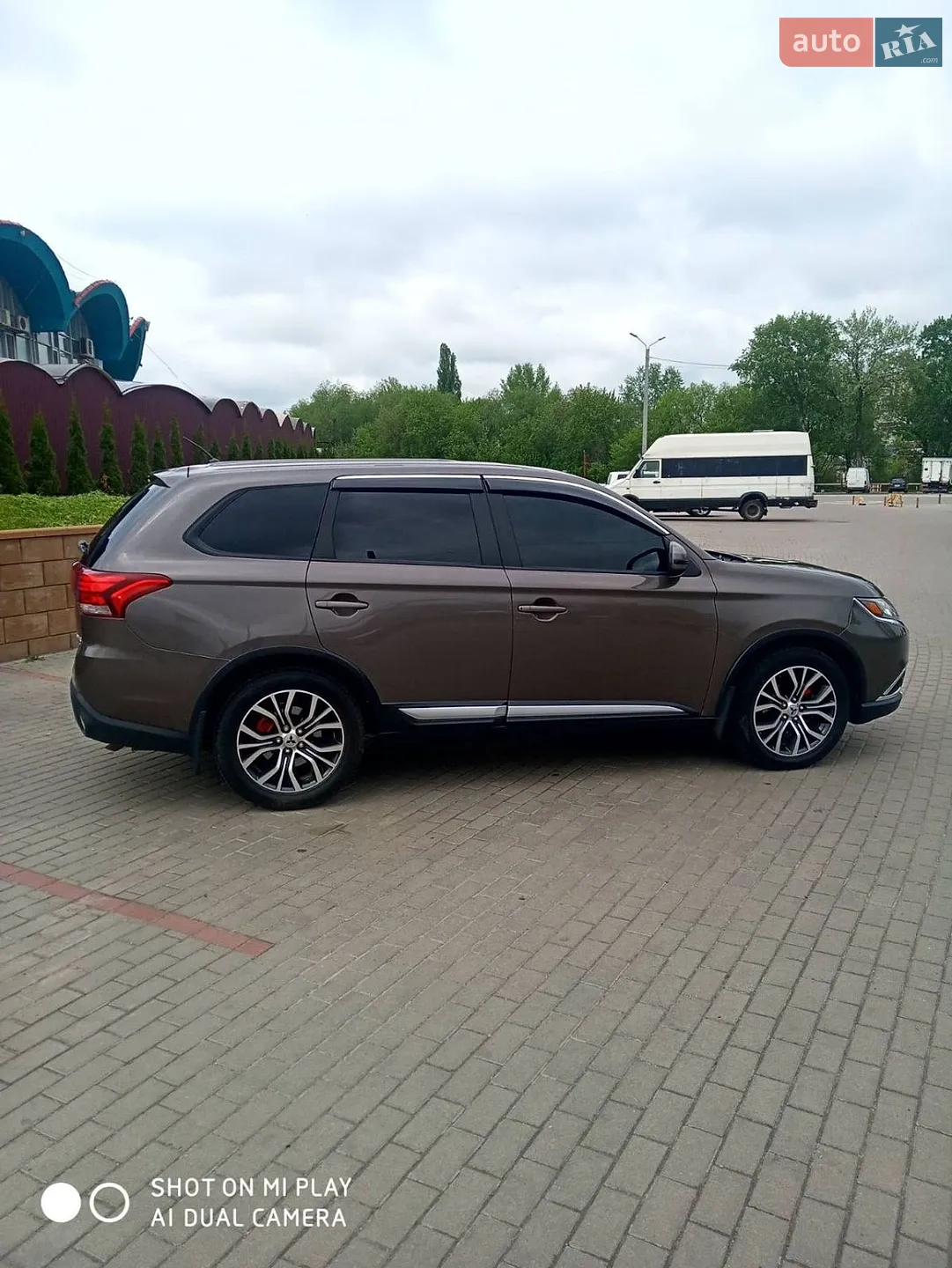 2015 Mitsubishi Outlander - мініатюра 11