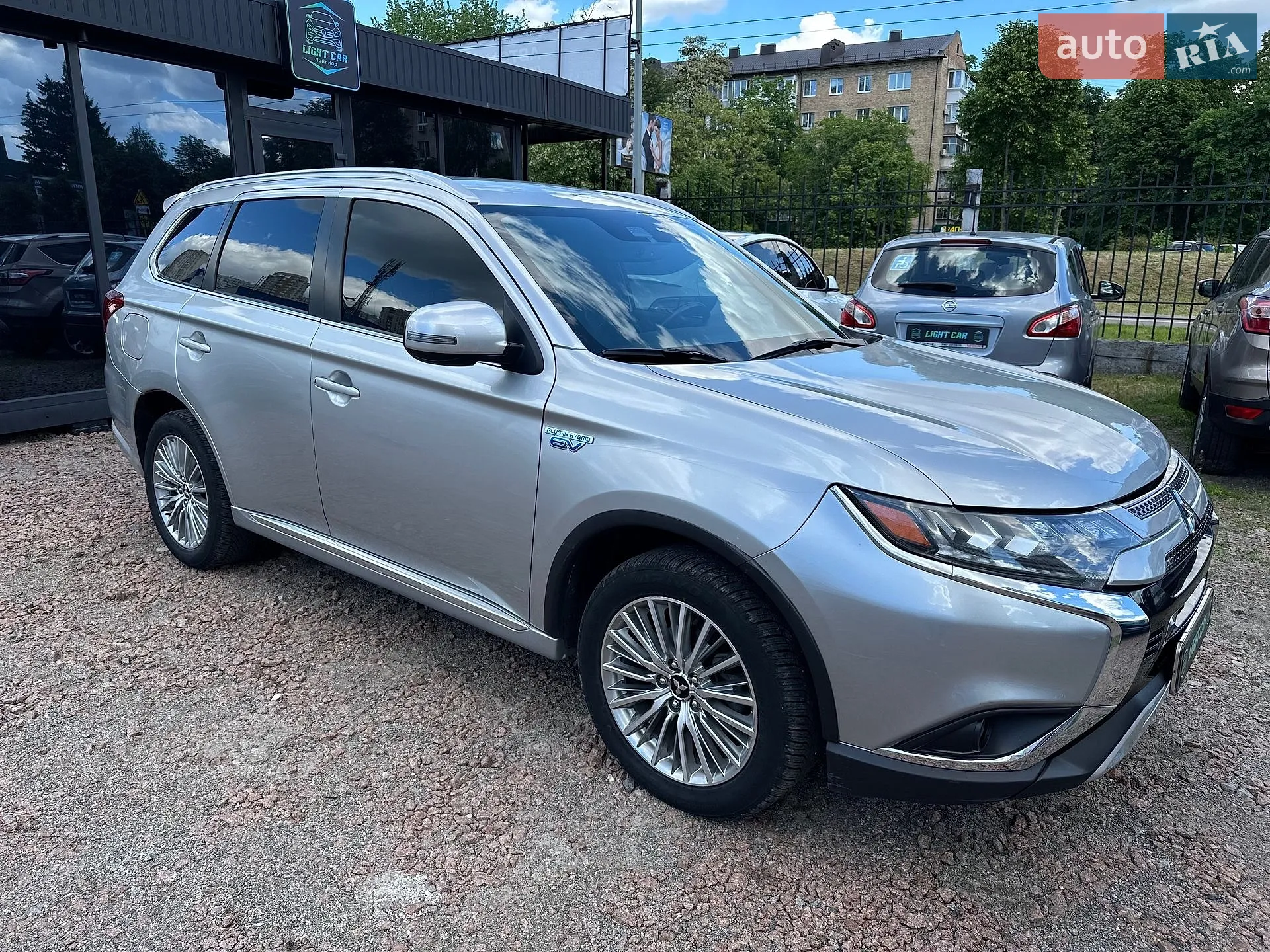 2022 Mitsubishi Outlander - мініатюра 15