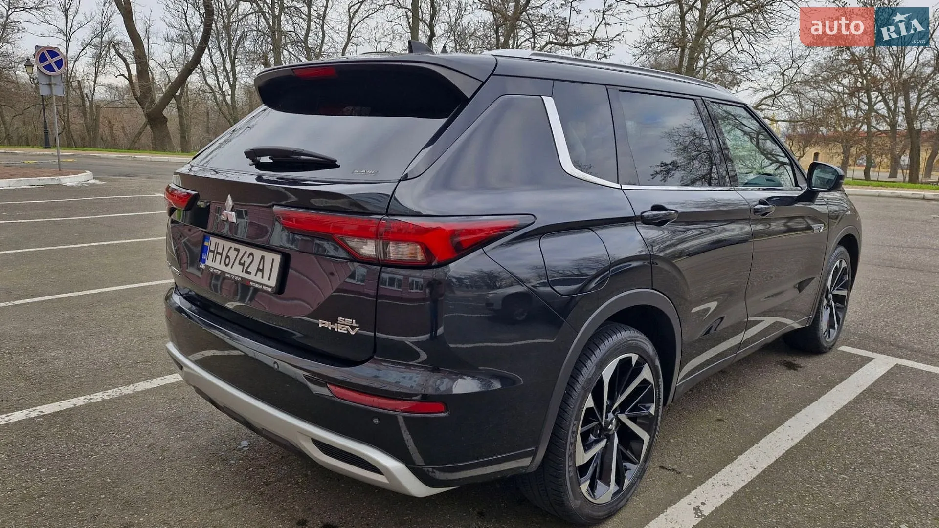 2023 Mitsubishi Outlander - мініатюра 14