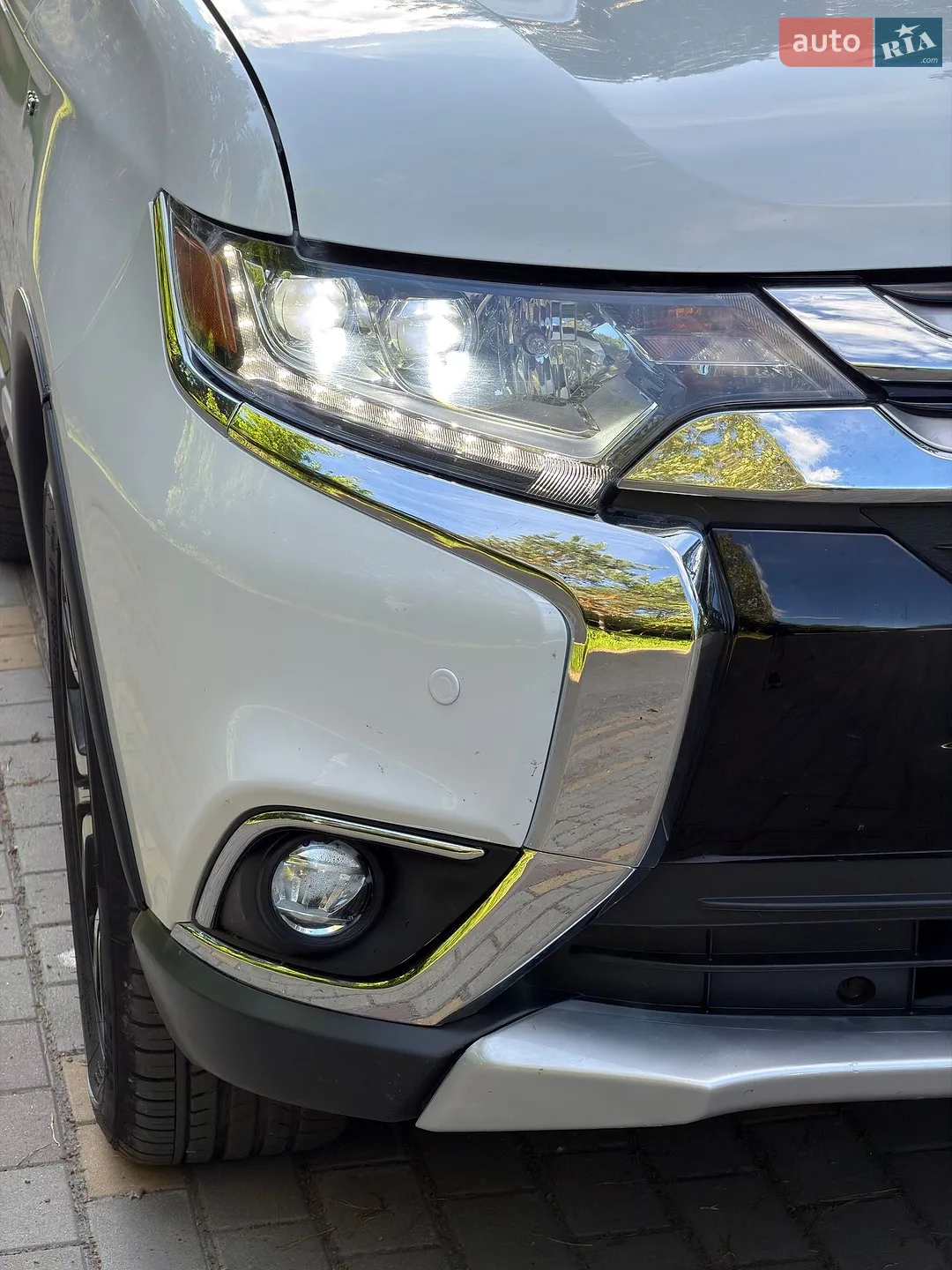 2018 Mitsubishi Outlander - мініатюра 11