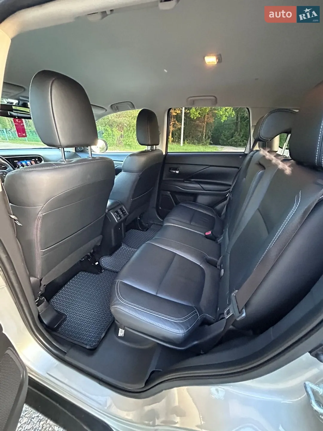 2018 Mitsubishi Outlander - мініатюра 29