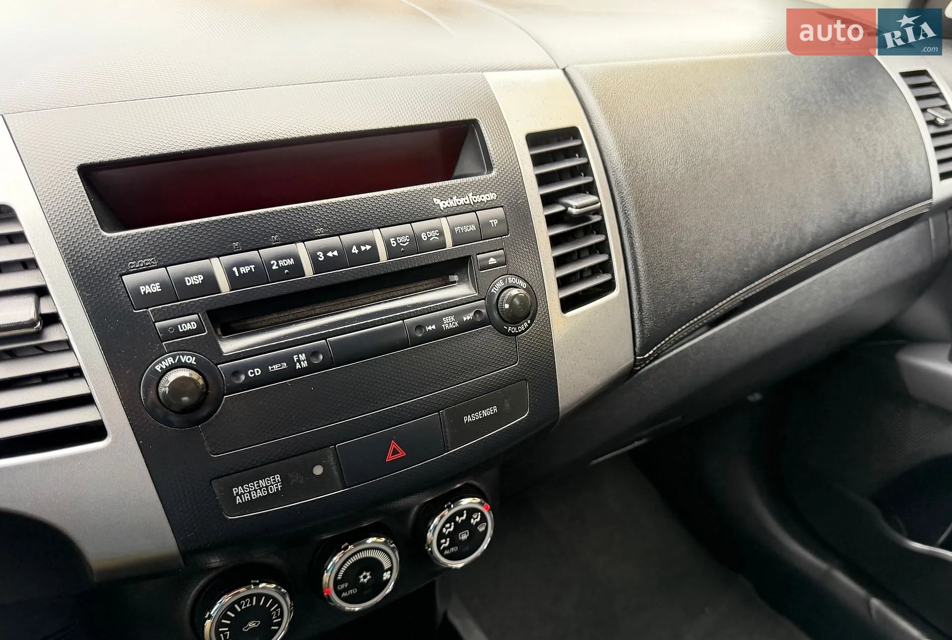 2011 Mitsubishi Outlander - мініатюра 54